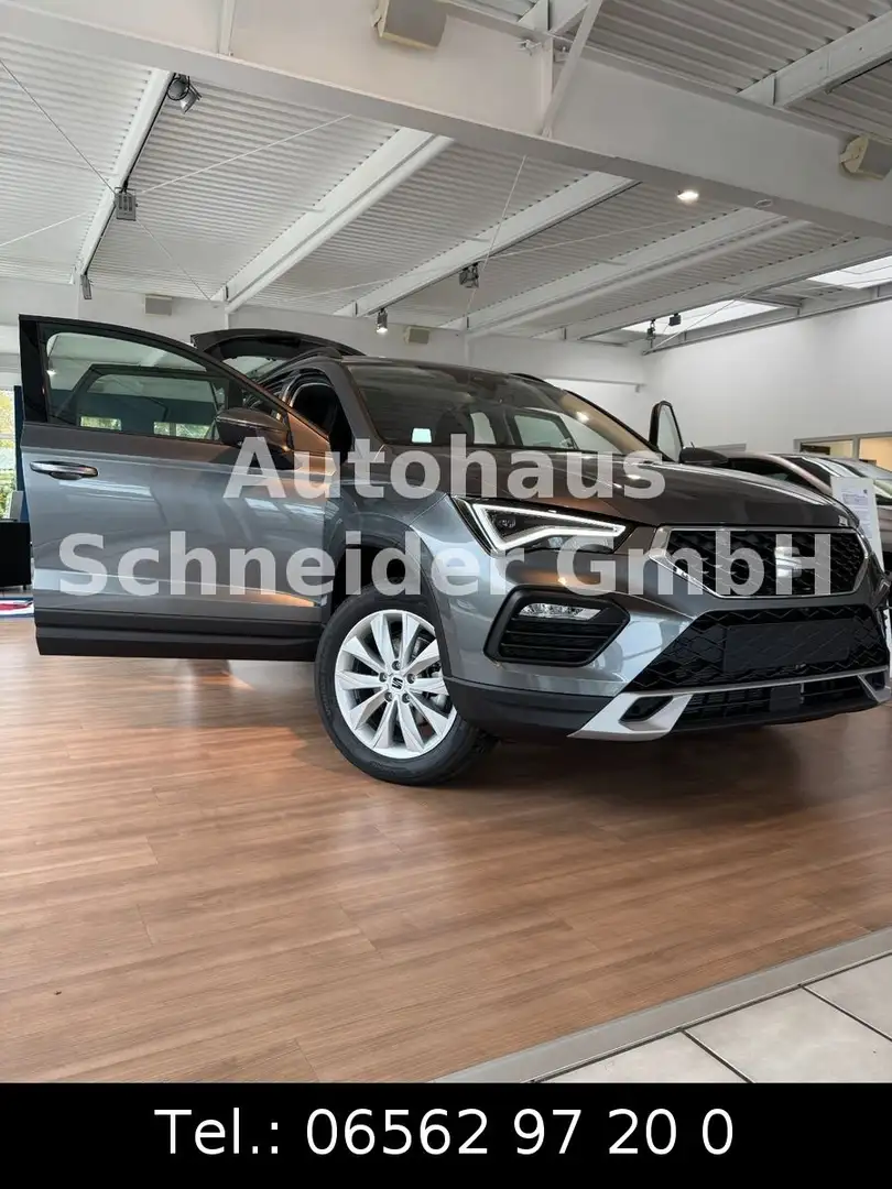 SEAT Ateca 1.5 TSI ACT 110kW Style DSG Šedá - 1