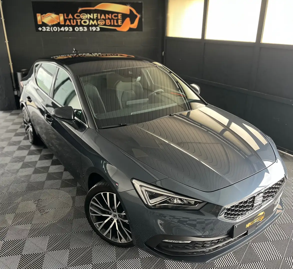 SEAT Leon 1.5eTSI Xcellence DSG 1er prop garantie 12 mois Gris - 1