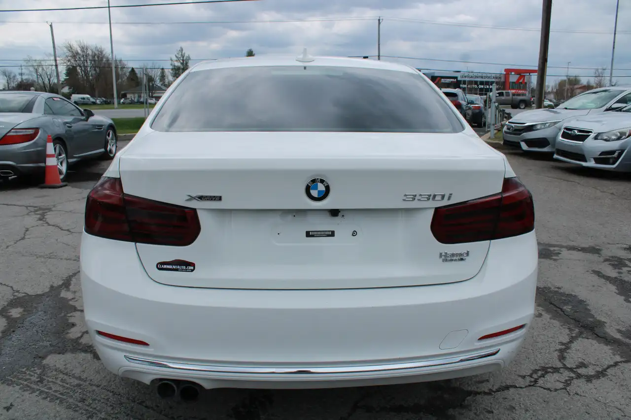 BMW 3 Series снимка BMW 3 Series