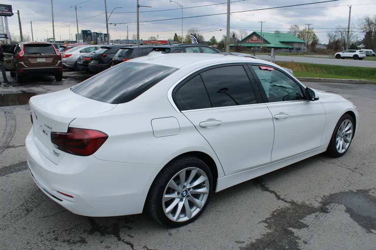 BMW 3 Series снимка BMW 3 Series