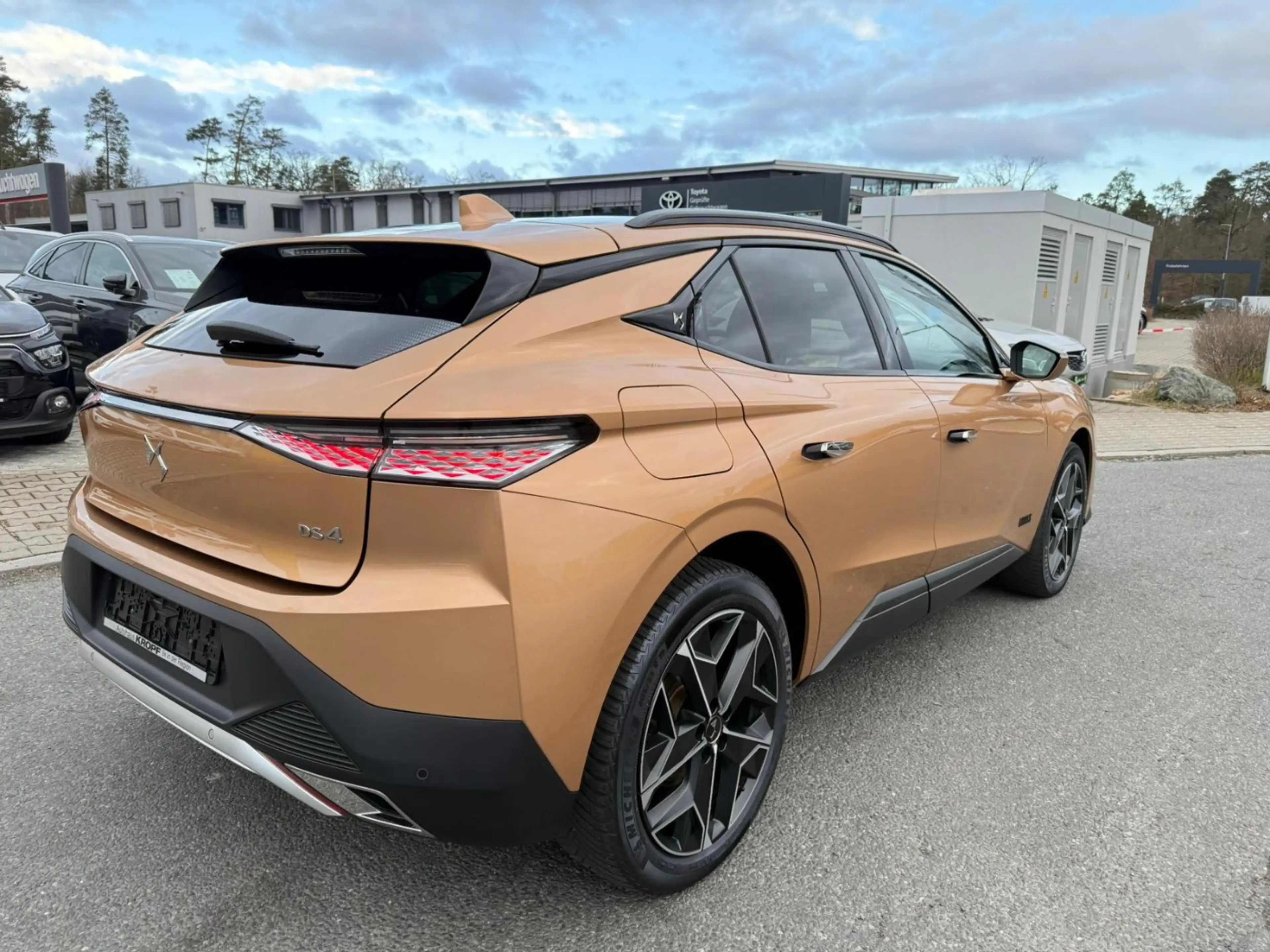 DS Automobiles DS 4 1.5 BlueHDi 130 S&S Cross Rivoli SHZ+Kam. — photo 6