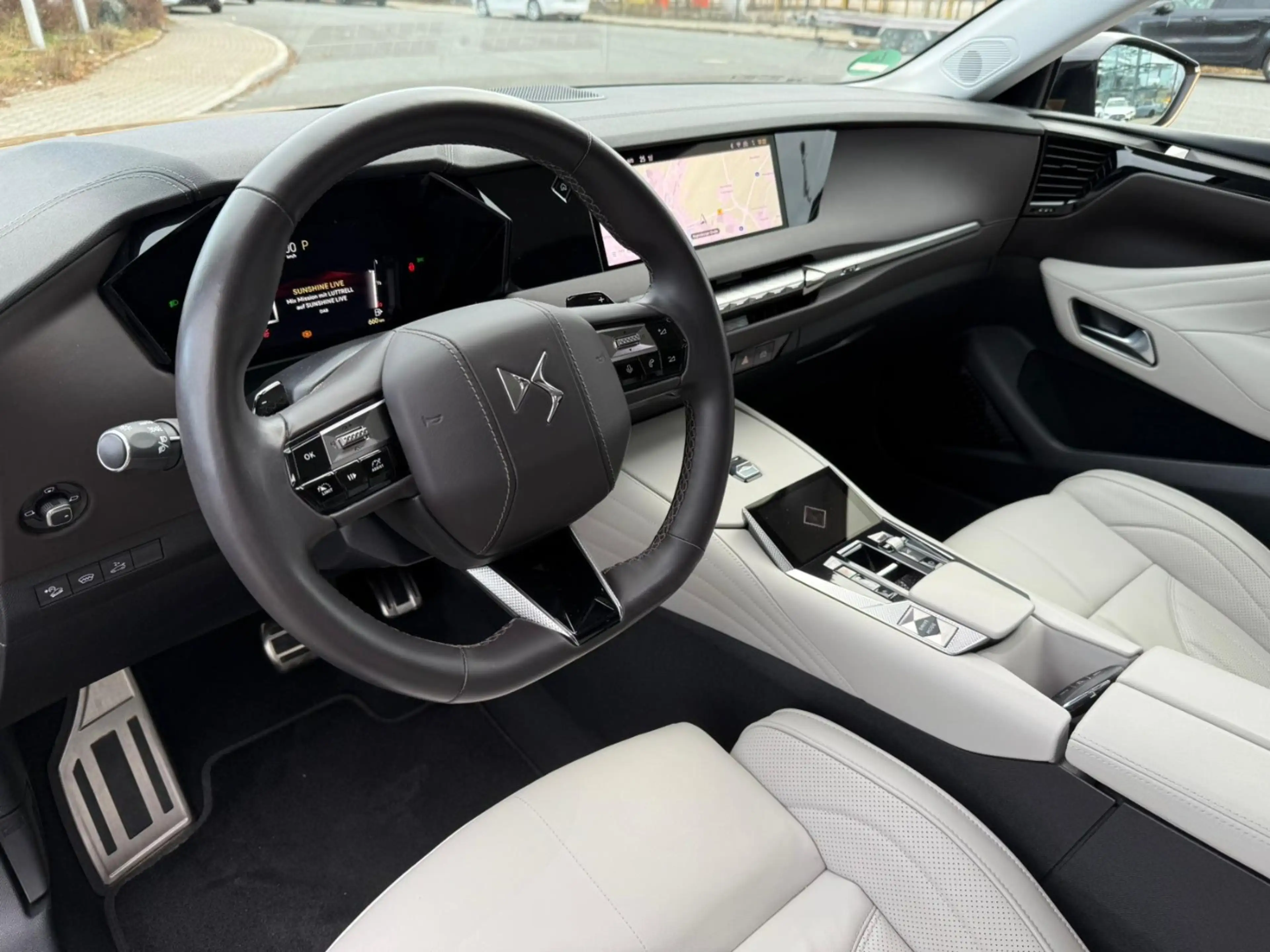 DS Automobiles DS 4 1.5 BlueHDi 130 S&S Cross Rivoli SHZ+Kam. — photo 11