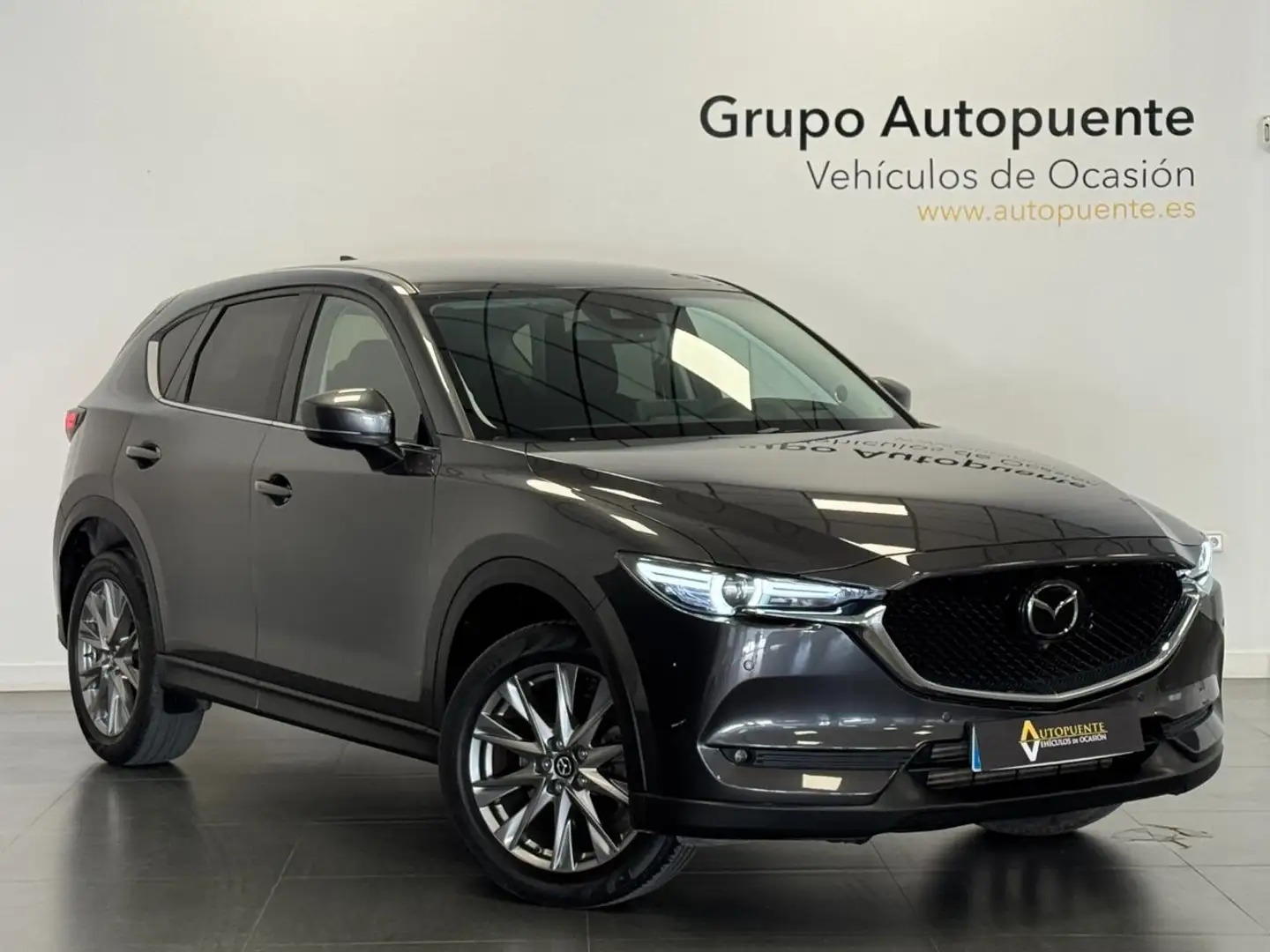 Mazda CX-5 2.2D Zenith 2WD 110Kw Gris - 1