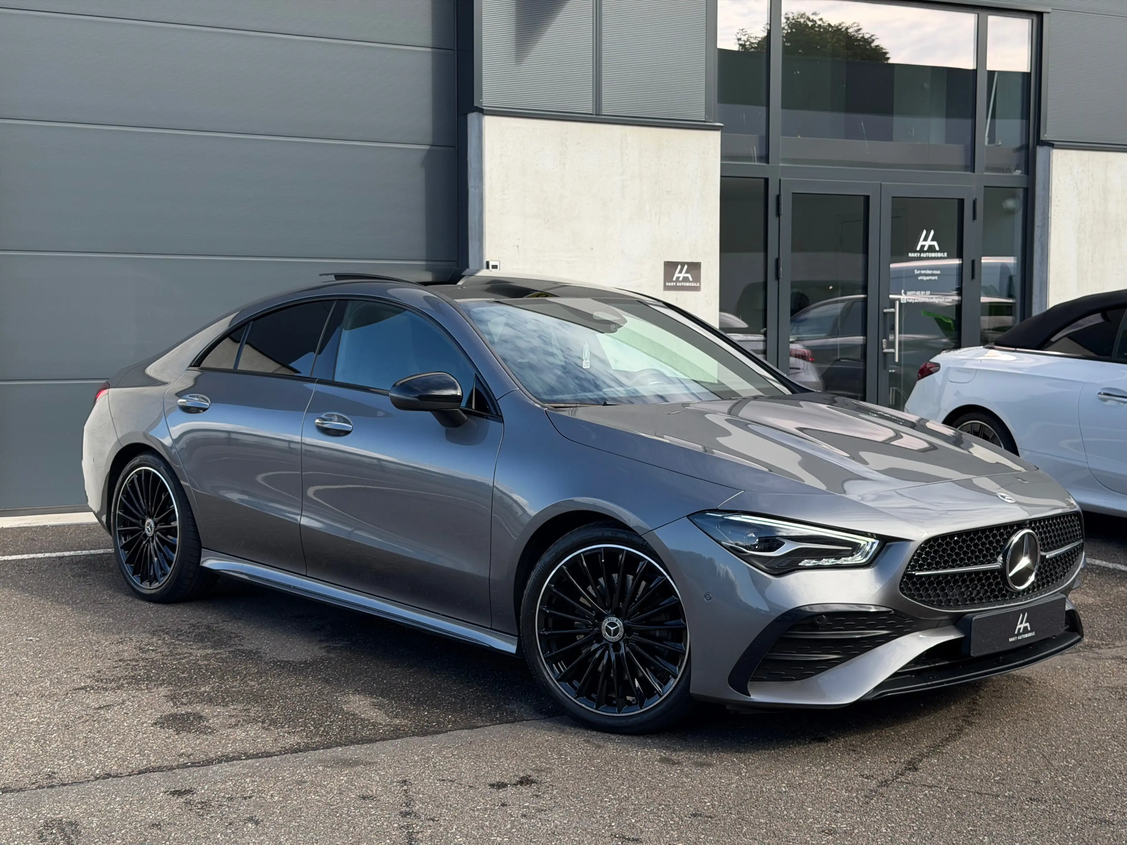 Mercedes-Benz CLA 200 e hybride AMG *Toit Pano/ Caméra/ Apple CarPlay/ LED* Garantie — photo 2