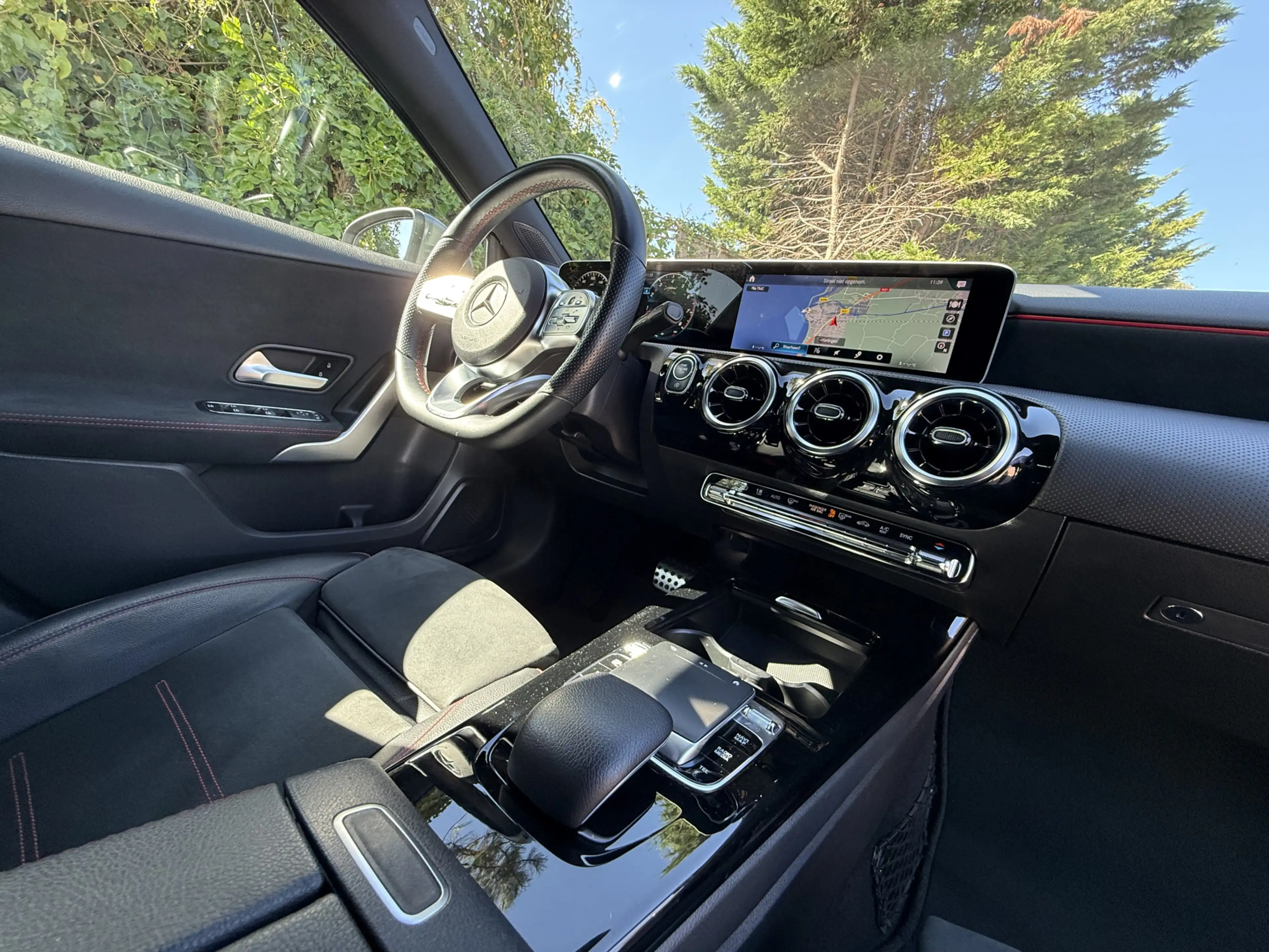 Mercedes-Benz A 200 AMG Pakket I Automaat I WideScreen — photo 13