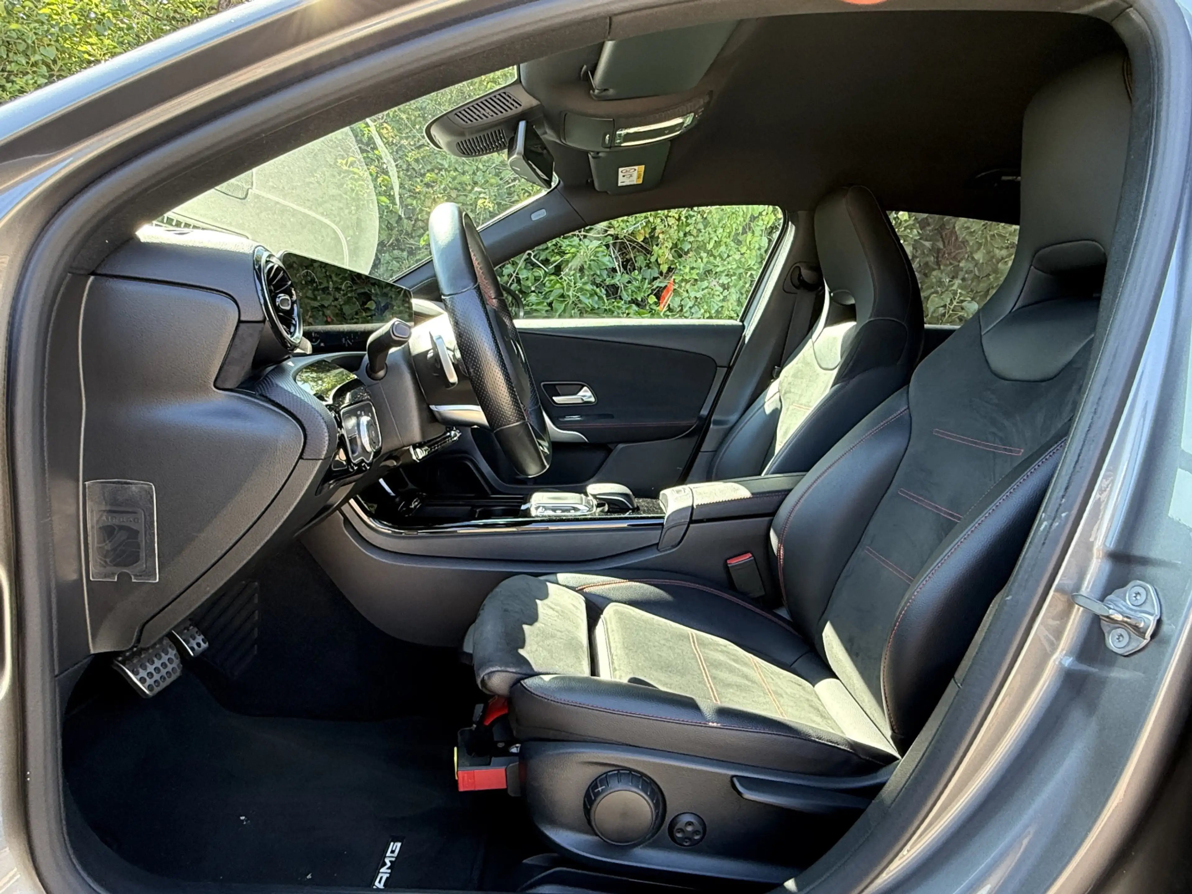 Mercedes-Benz A 200 AMG Pakket I Automaat I WideScreen — photo 35