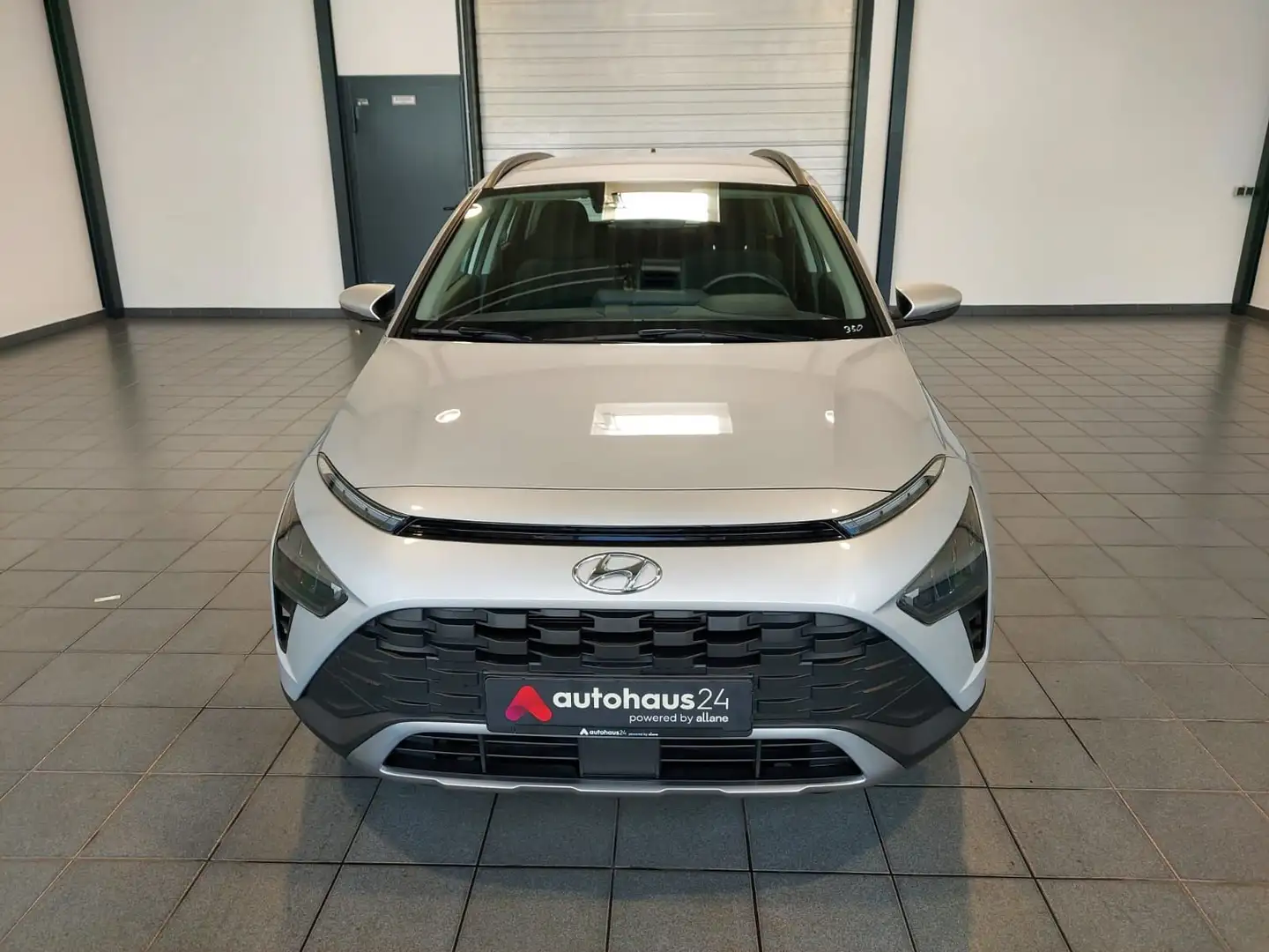 Hyundai BAYON Bayon 1.0 T-GDI Intro Ed. Mild-Hybrid Silber - 2