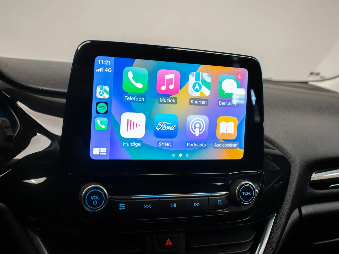 Ford Fiesta 1.1 Sport (APPLE CARPLAY,NAVI,LED,CRUISE,LANE ASSI Blanc - 2