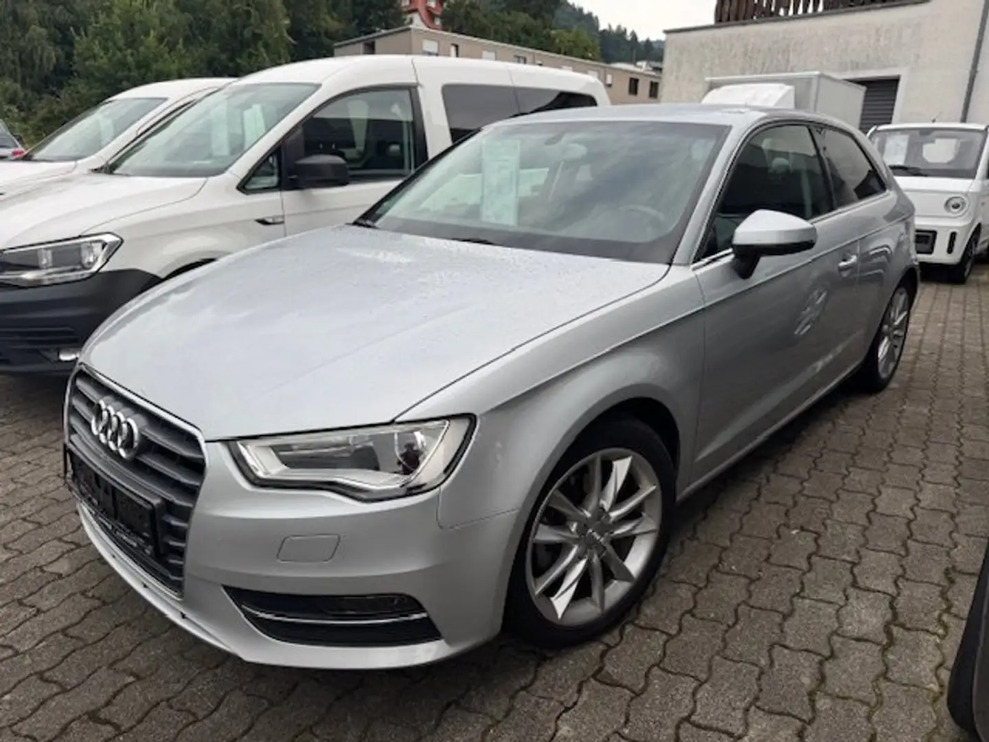 Audi A3 1.4 TFSI Ambition Silber - 1