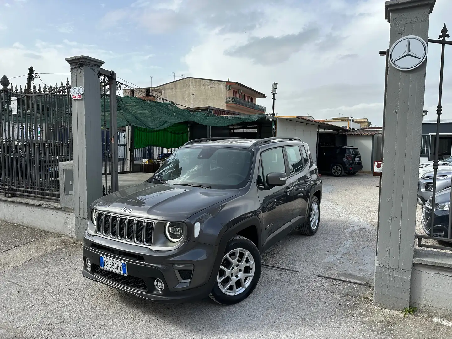 Jeep Renegade Renegade 1.6 mjt Limited 120cv Full led Grigio - 1