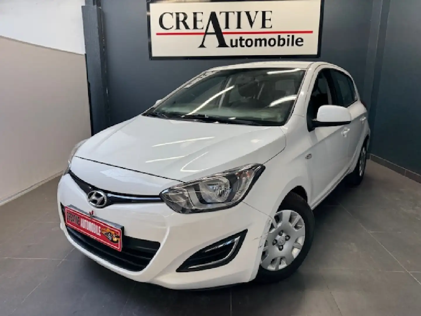Hyundai i20 1.1 CRDi 75 CV Pack Inventive - 1