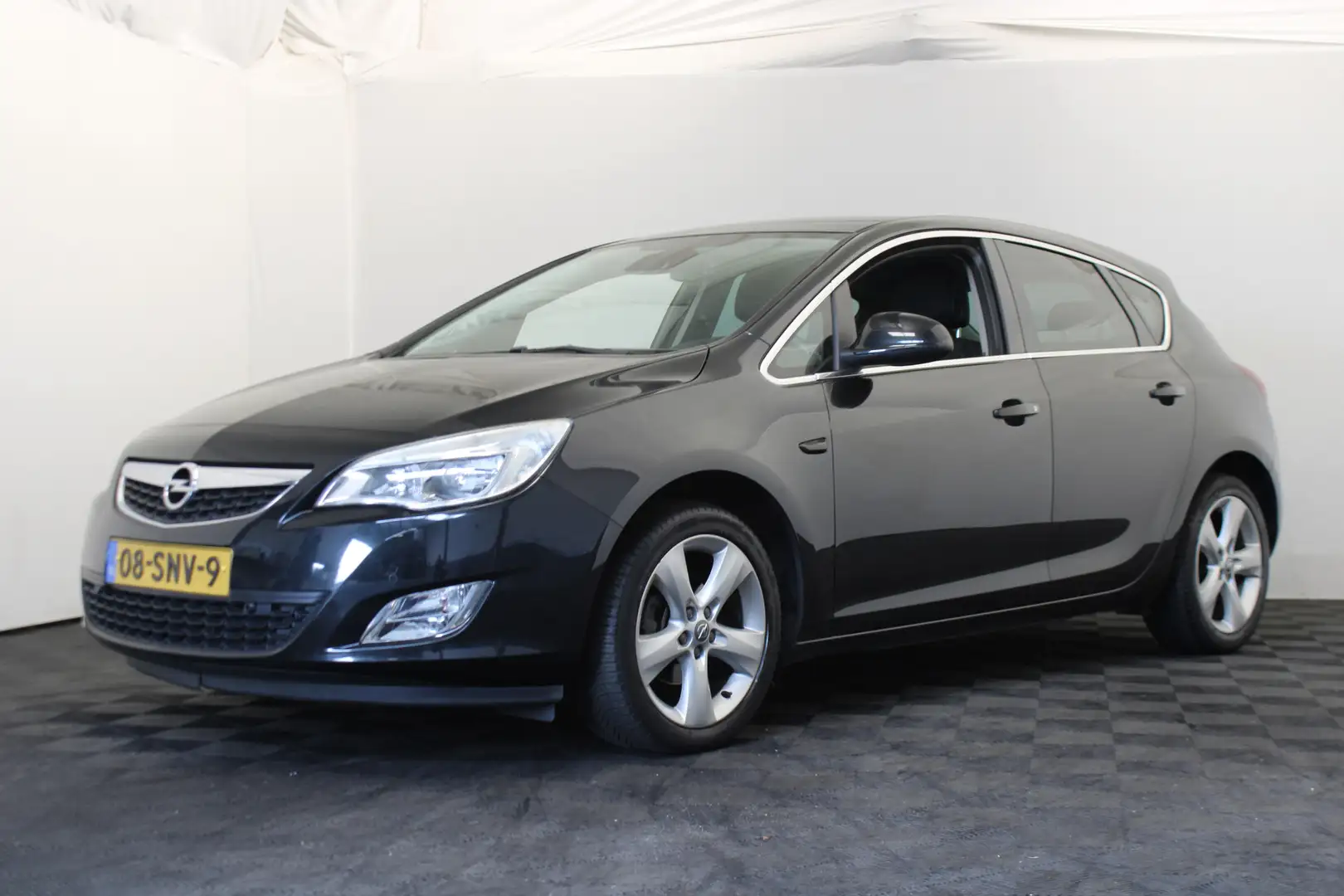 Opel Astra 1.4 Turbo Cosmo |Navi| Zwart - 1