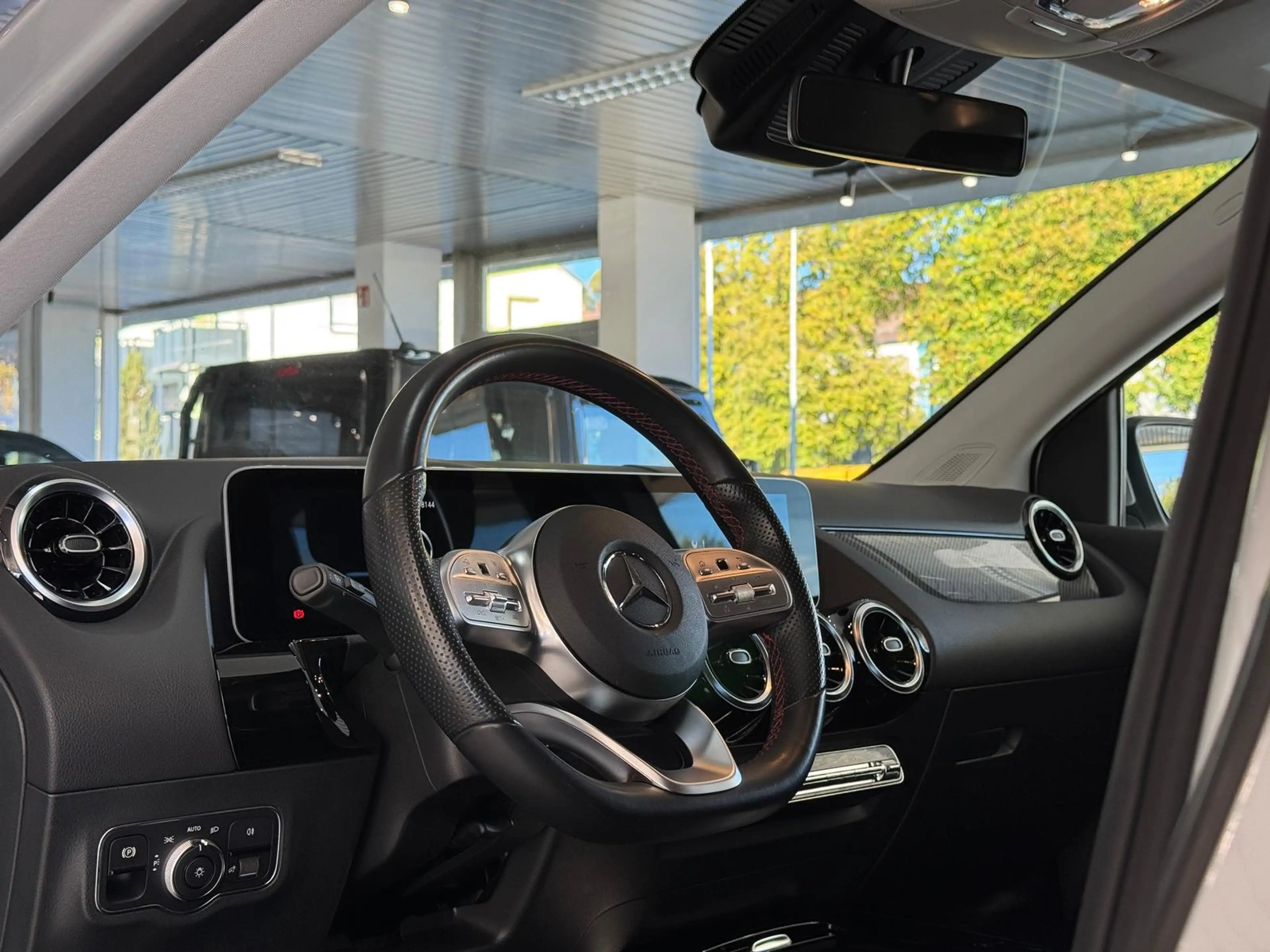 Mercedes-Benz B 220 7G*4MATIC*3x AMG*WIDE*DISTR*KAM*M-BEAM*AHK — photo 15
