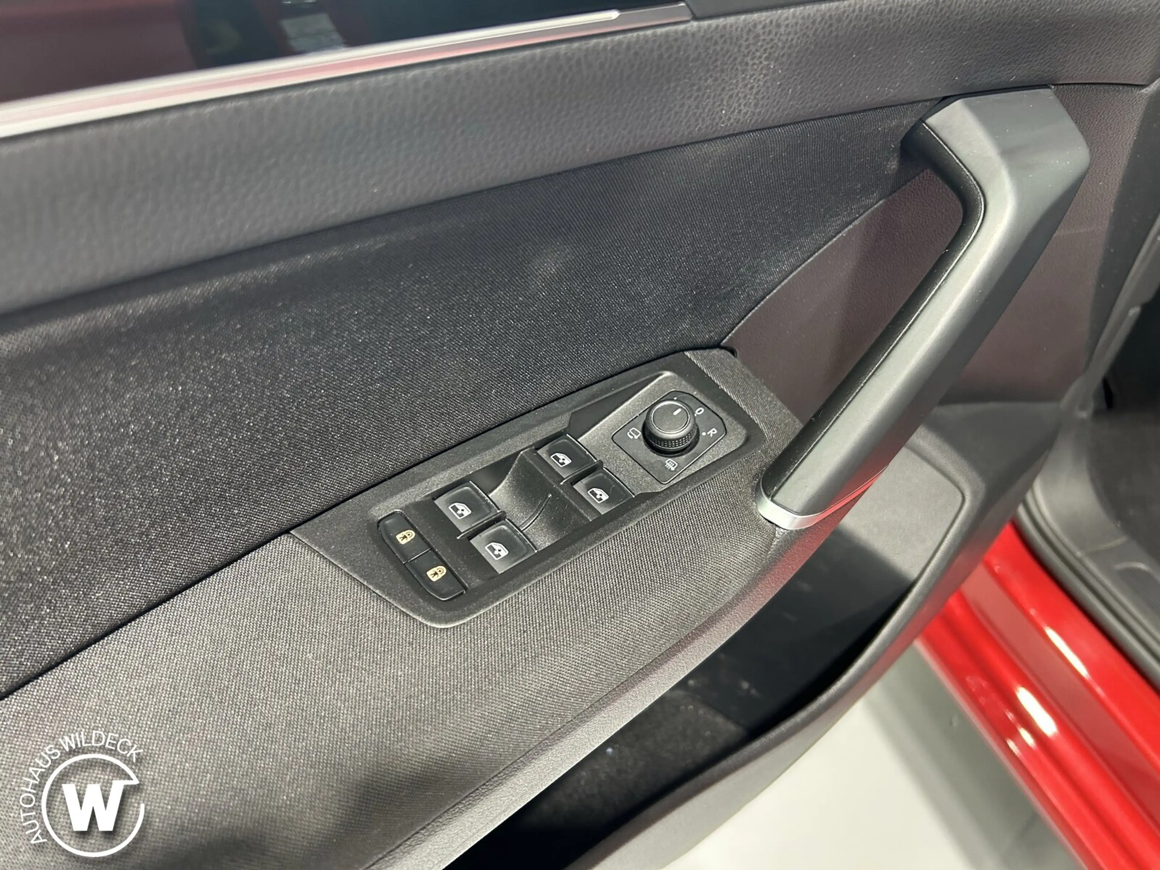 Volkswagen Touran Touran 2.0TDI DSG Highline Navi ACC Pano AHK Standh — photo 12