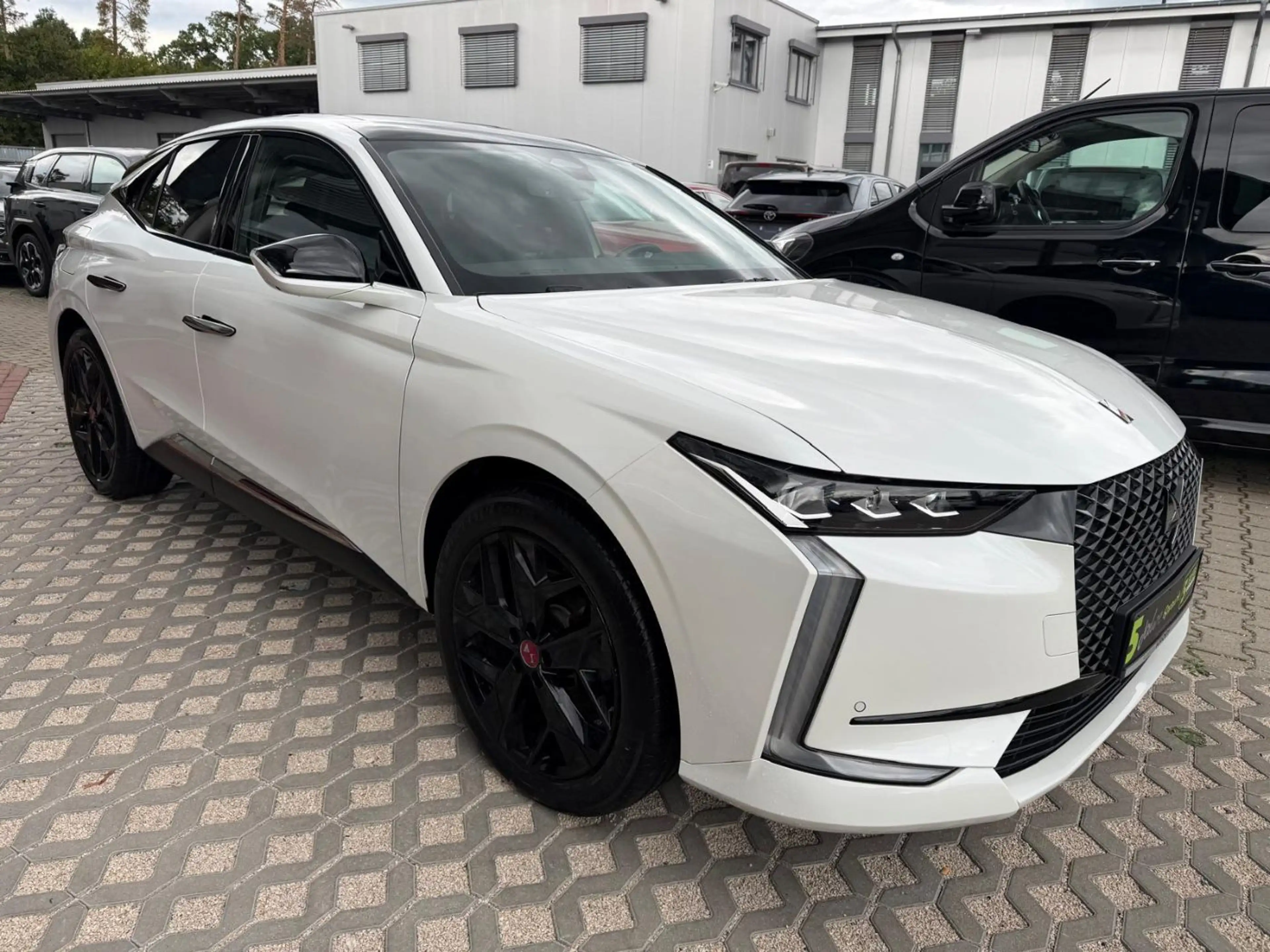 DS Automobiles DS 4 225 S&S E-Tense Performance Line + AHK+SD — photo 3
