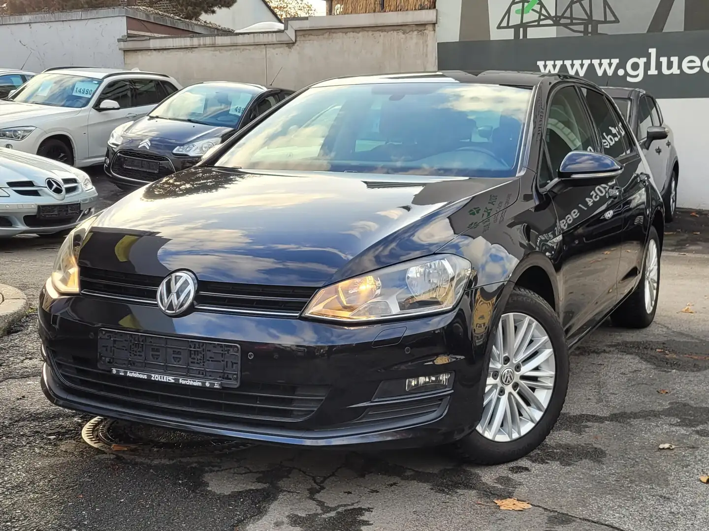 Volkswagen Golf 1.2 TSI Cup VW S-Heft*SH*Klimaaut.*AUX*16"*AHK*PDC Noir - 1