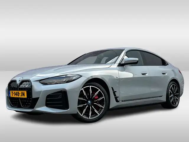 BMW i4 eDrive40 High Executive 84 kWh / SoH 93,5% / Trekh