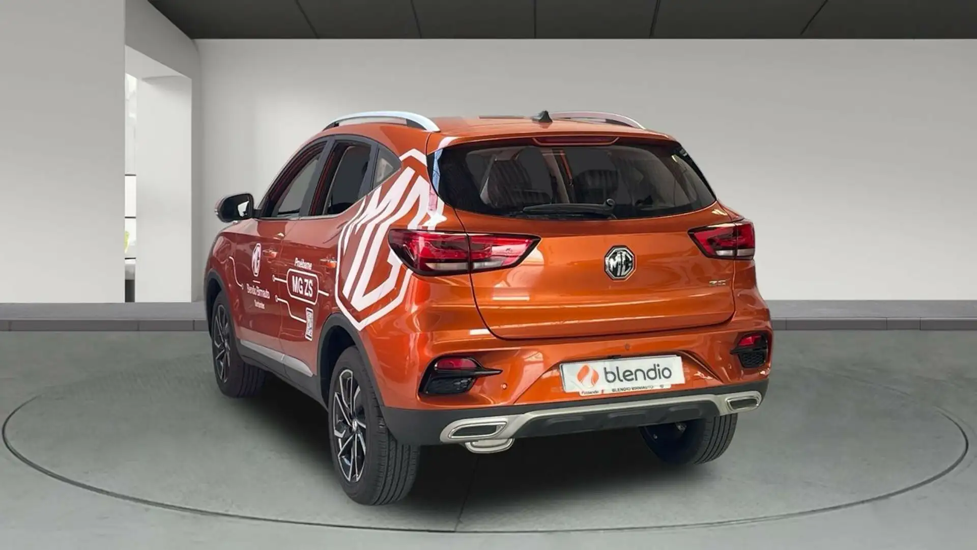 MG ZS 1.5 LUXURY 106CV 5P Naranja - 2