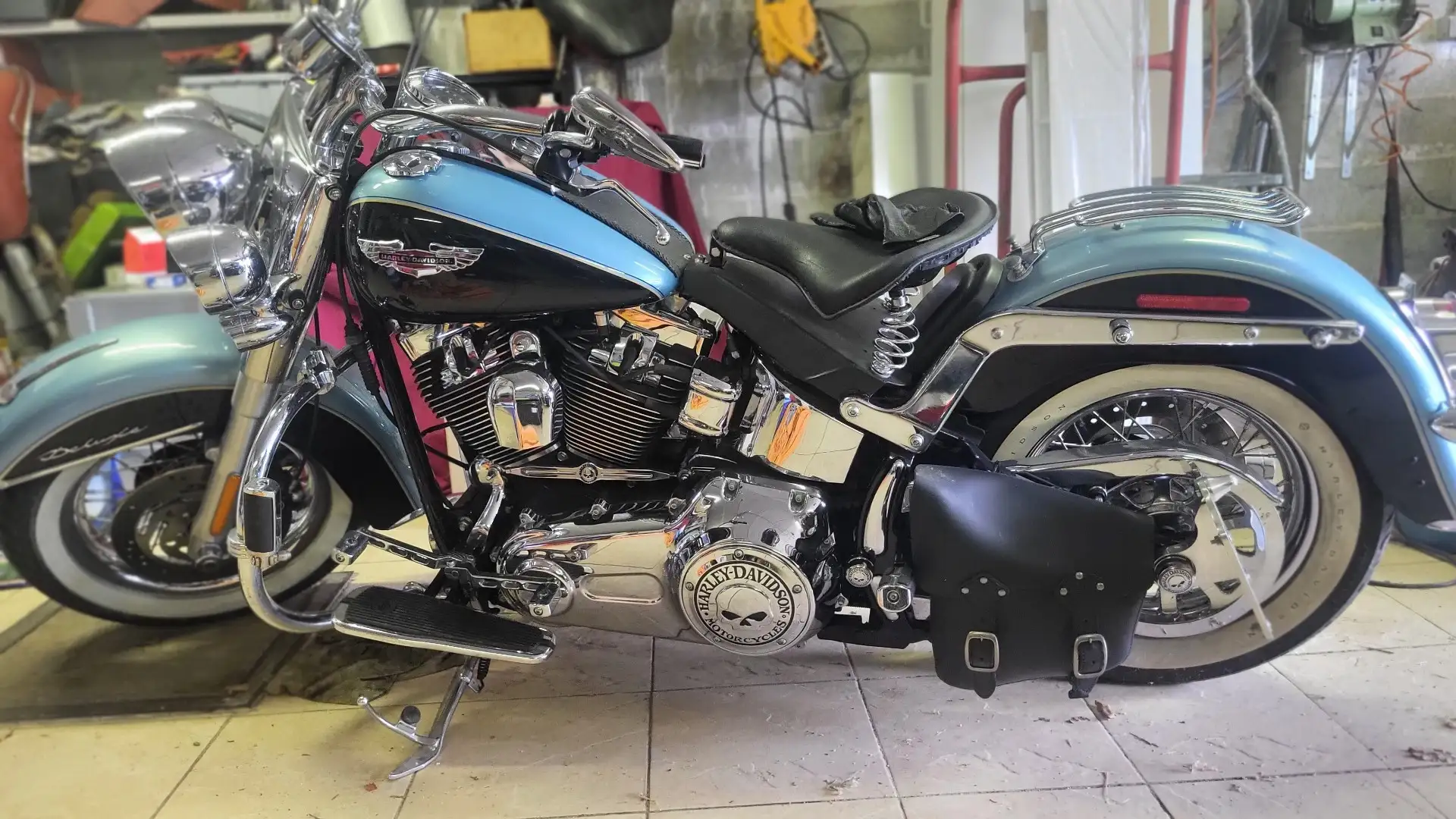 Harley-Davidson Softail Heritage Deluxe Bleu - 1