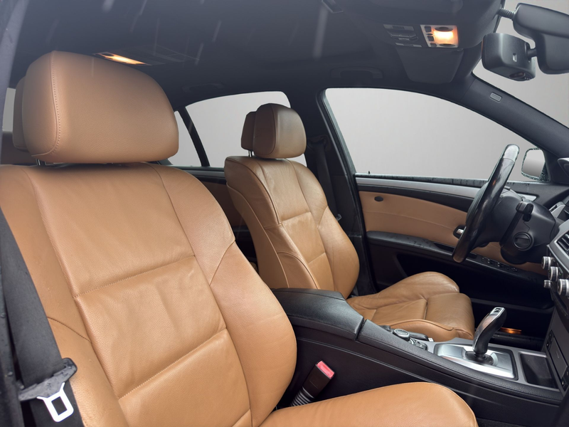 BMW 525 5er 525d xDrive/Head-UP/AHV/ACC/Keyless — photo 14