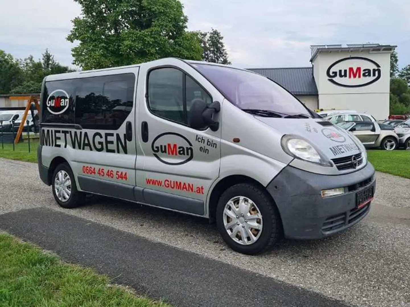 Opel Vivaro Combi L1H1 1,9 DI 2,7t kurz 9 Sitzer Gris - 1