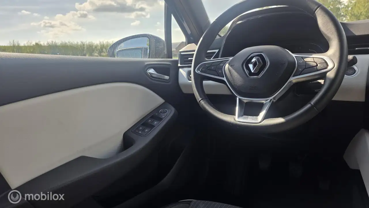 Renault Clio 1.0 TCe 90 Techno lage kilometerstand!, миниатюра 16