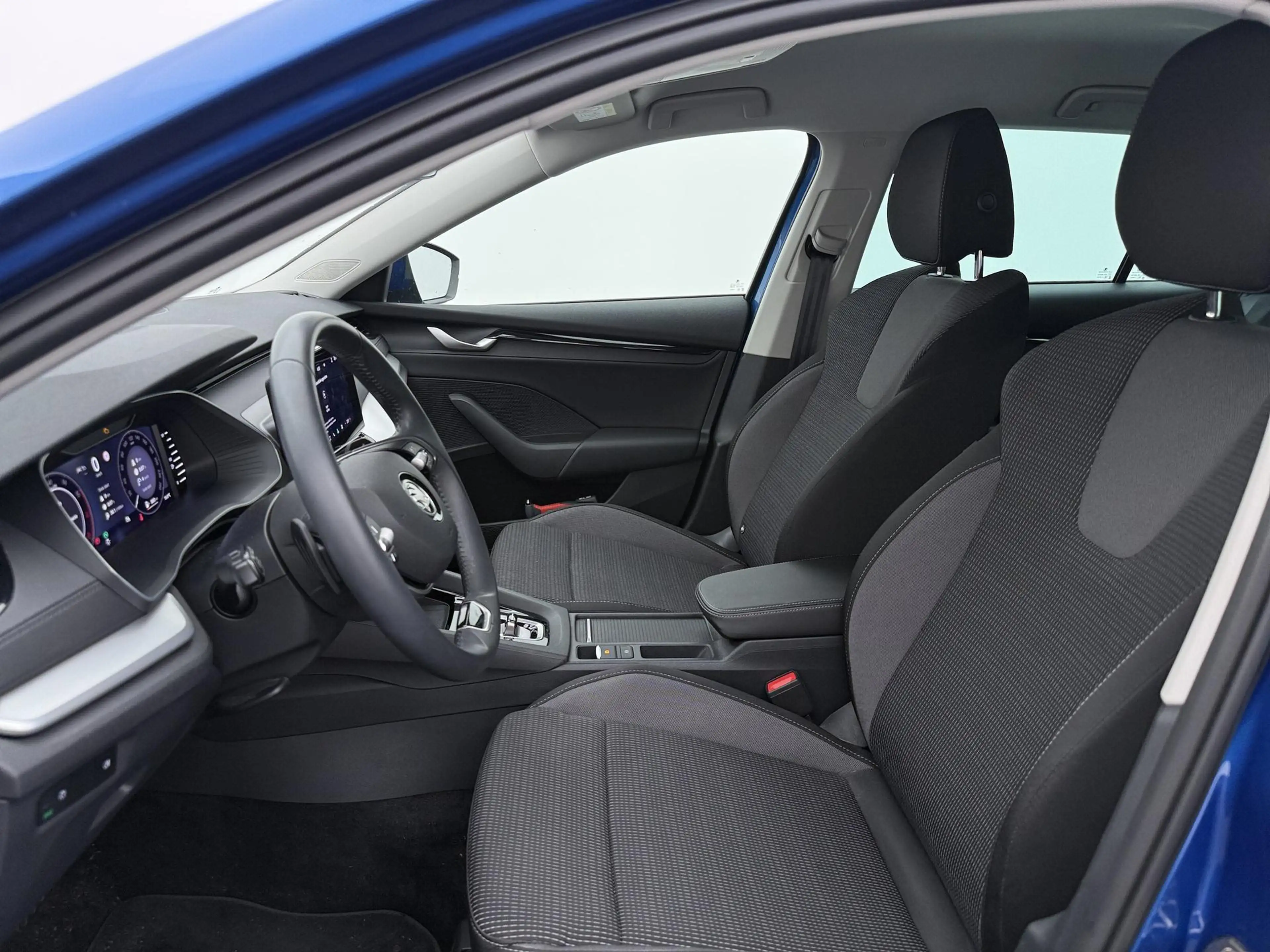 Skoda Octavia Combi 1.5 TSI Business Edition | Trekhaak | Camera — photo 4