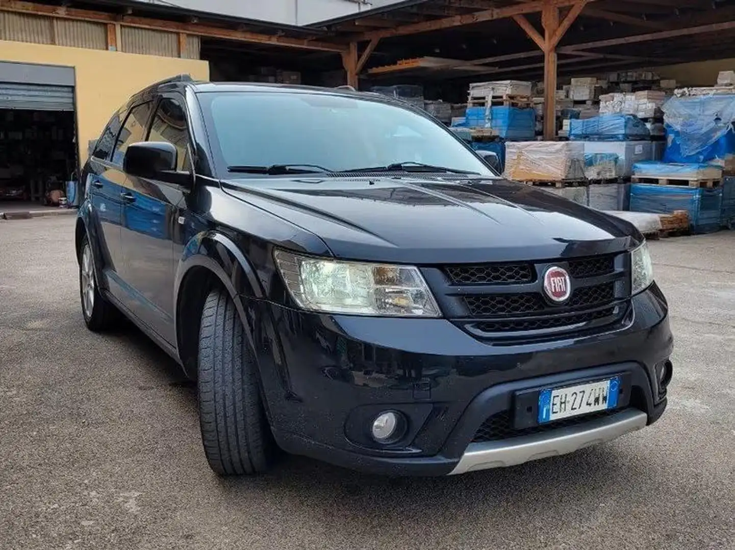 Fiat Freemont Freemont 2.0 mjt 16v Urban 170cv Zwart - 1