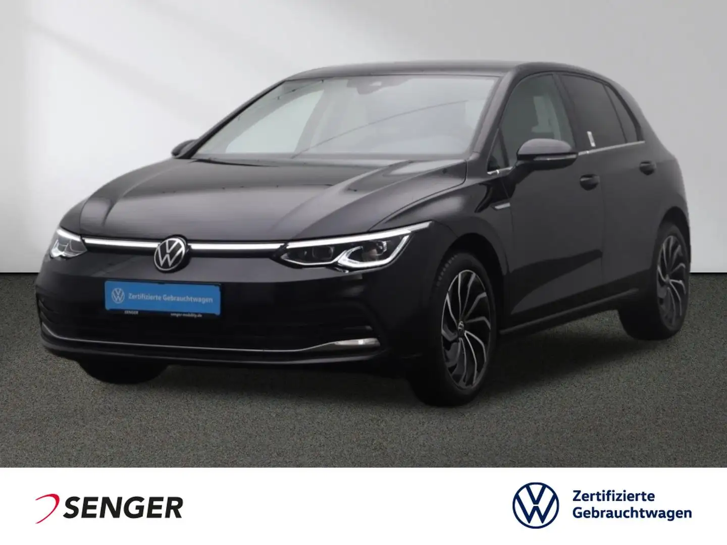 Volkswagen Golf VIII Style 1.5 TSI Navi CarPlay LED Noir - 1