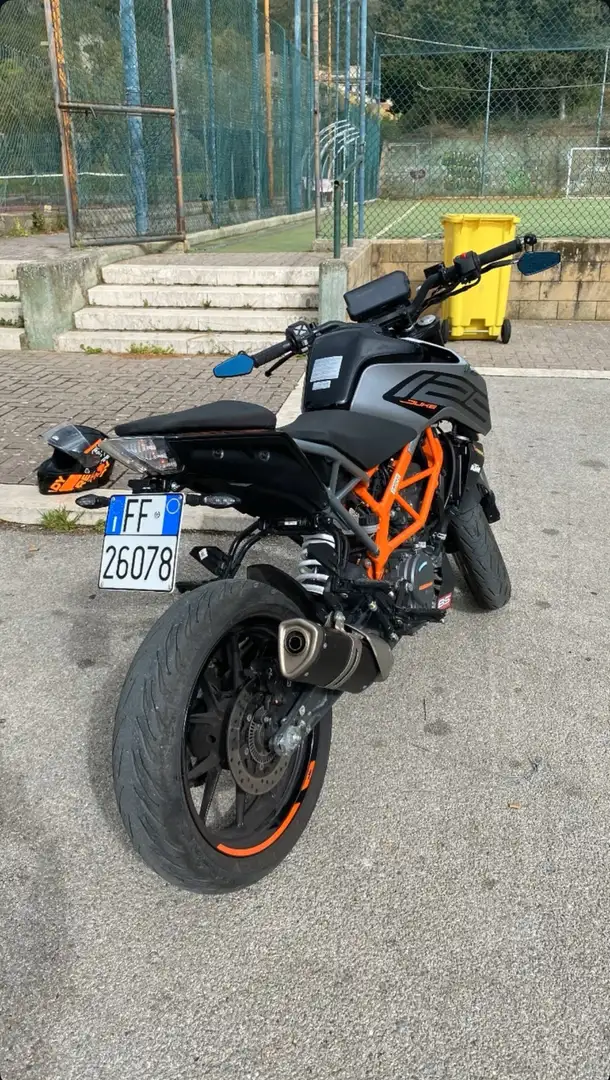 KTM 125 Duke Gri - 1