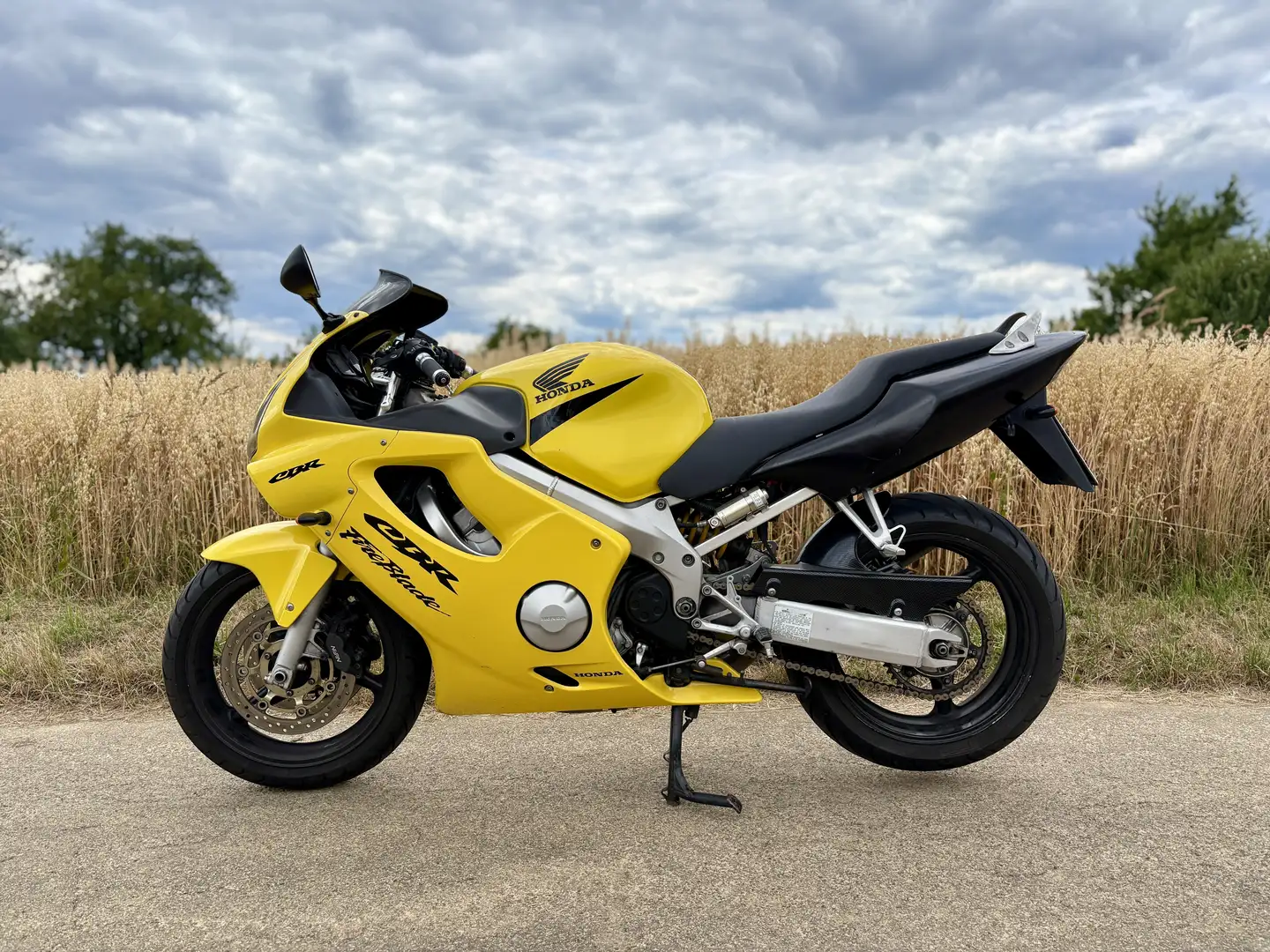 Honda CBR 600 CBR 600F Noir - 1