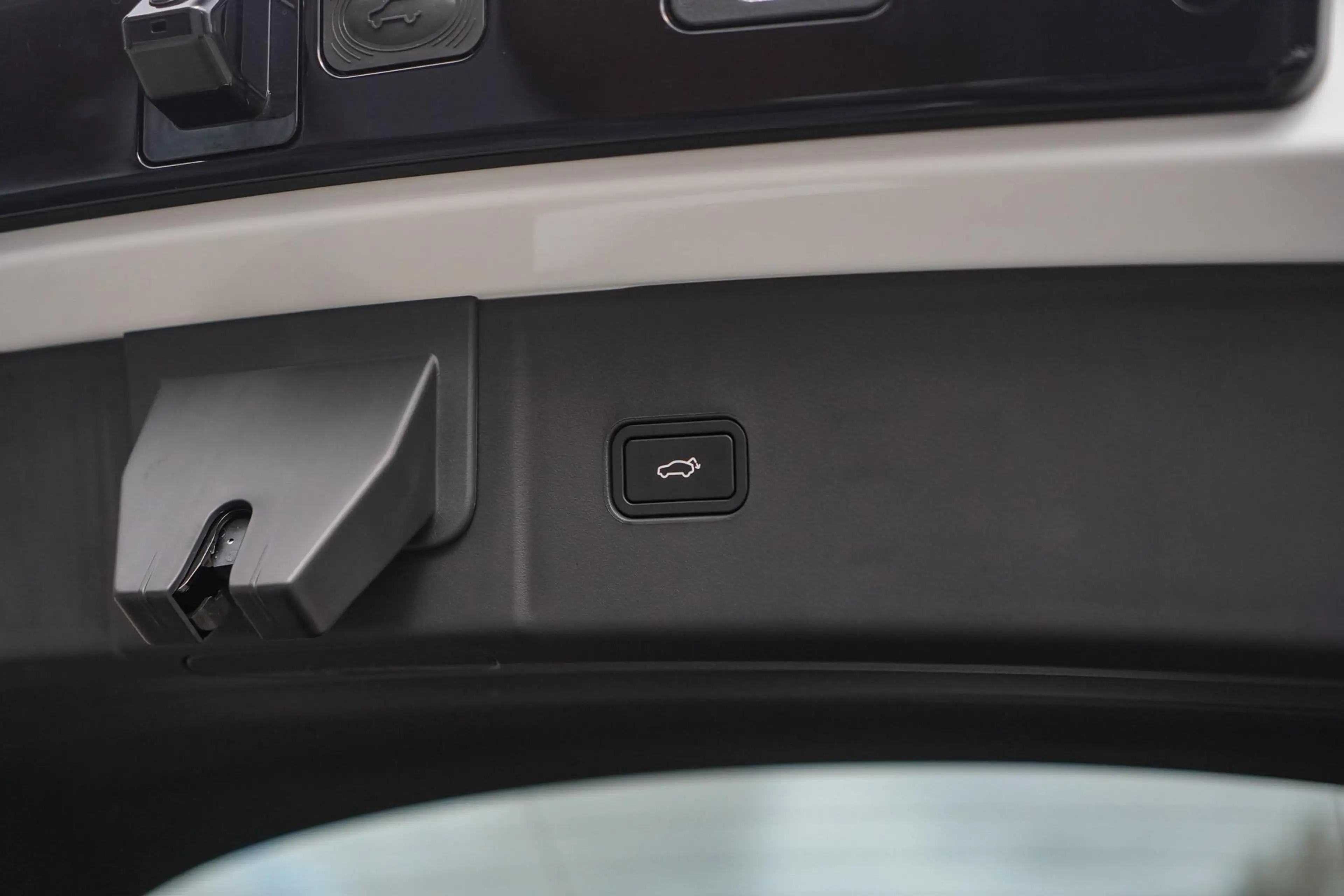 Lynk & Co 08 1.5 More Panoramadak | Keyless Entry | 360 Graden — photo 11