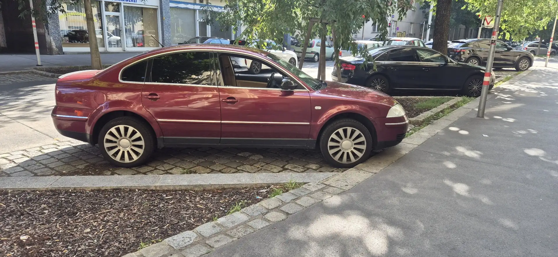 Volkswagen Passat 1,9 TDI PD Highline - 2