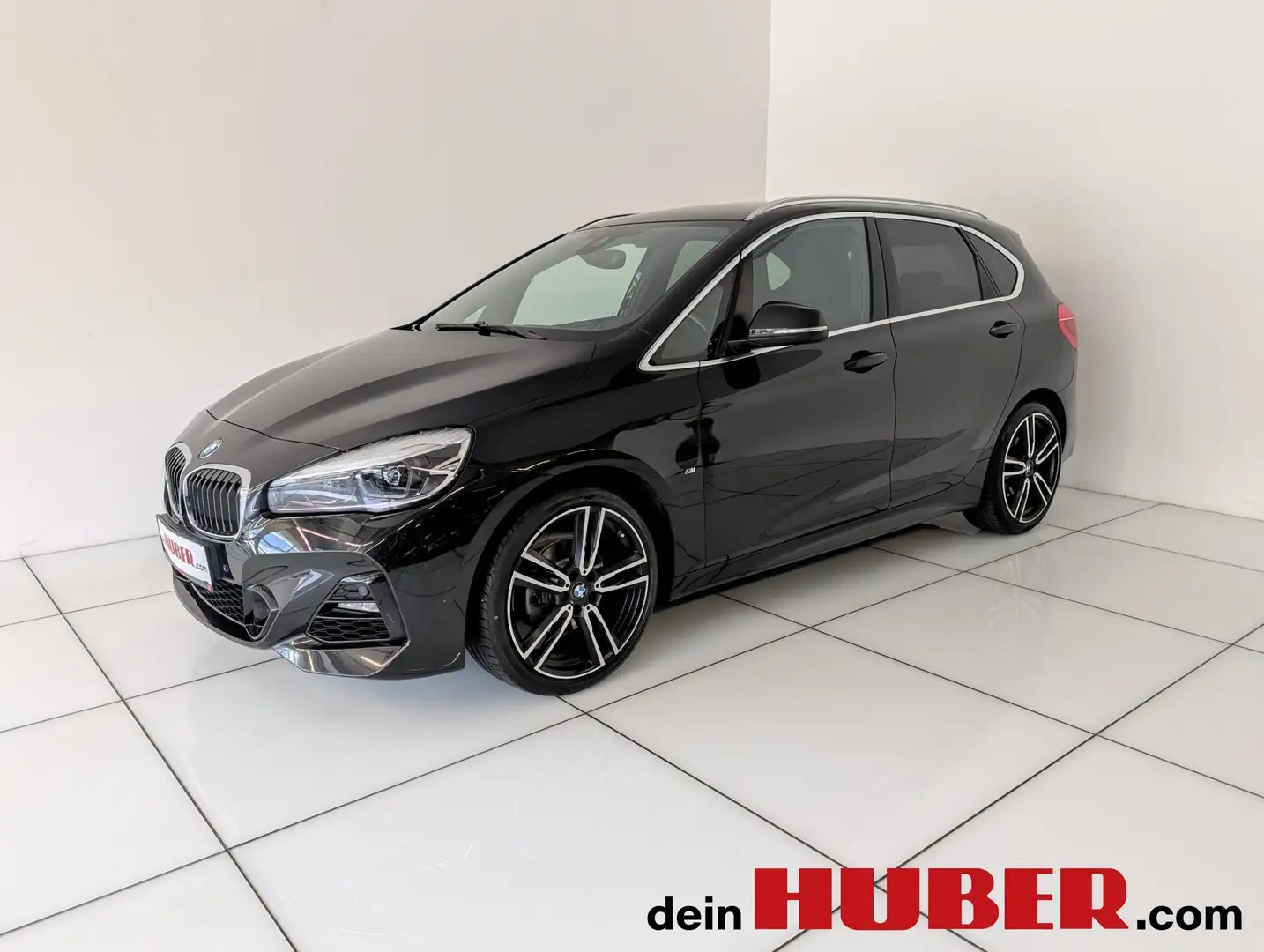 BMW 218 i Schwarz - 1