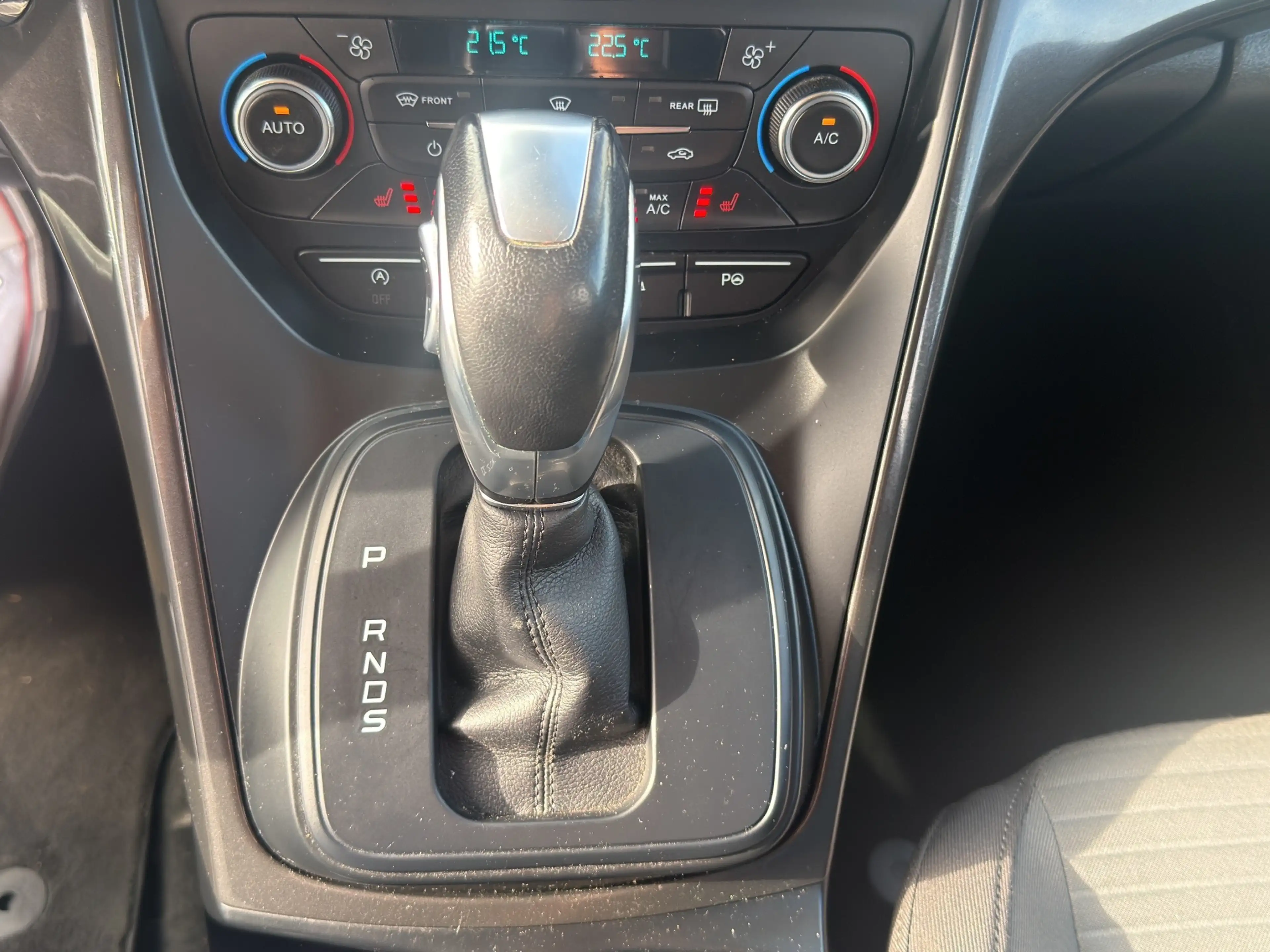 Ford Grand C-Max 1.5 Ecoboost 150 PS * Automatik * 7- Sitzer * Titanium * TÜV NEU * — photo 16