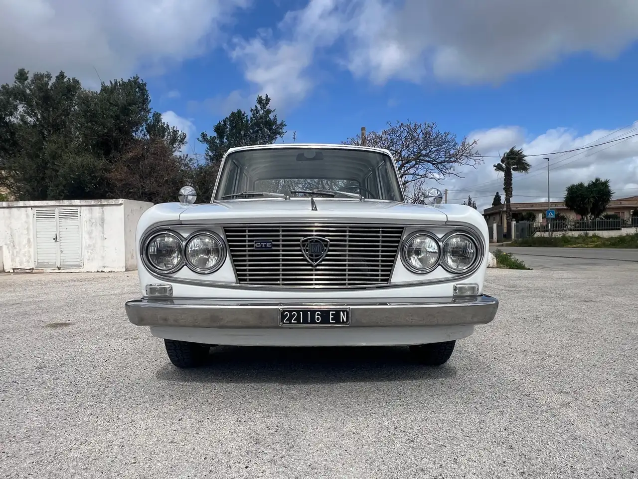 Lancia Fulvia GTE, foto 2