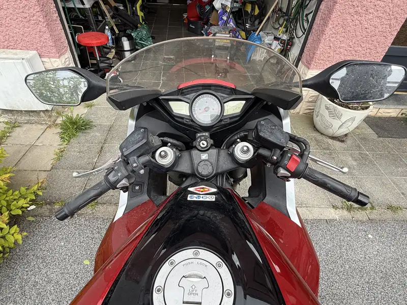 Honda VFR 1200 - foto 8
