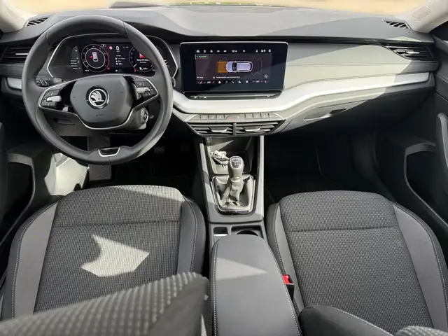 Skoda Octavia view 10
