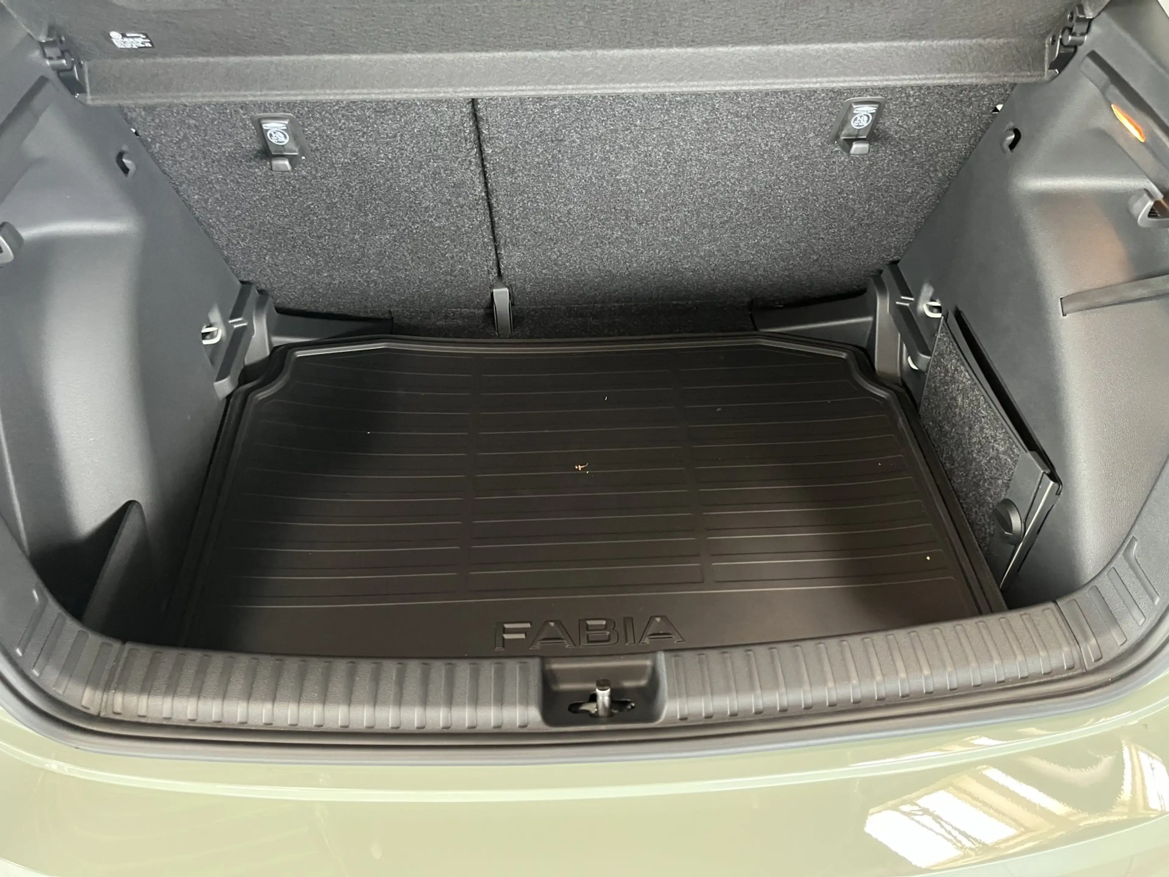 Skoda Fabia 1.0 TSI 70W 5G Classic SUNSET|LED|CLIMATRONIC|SMAR — photo 12
