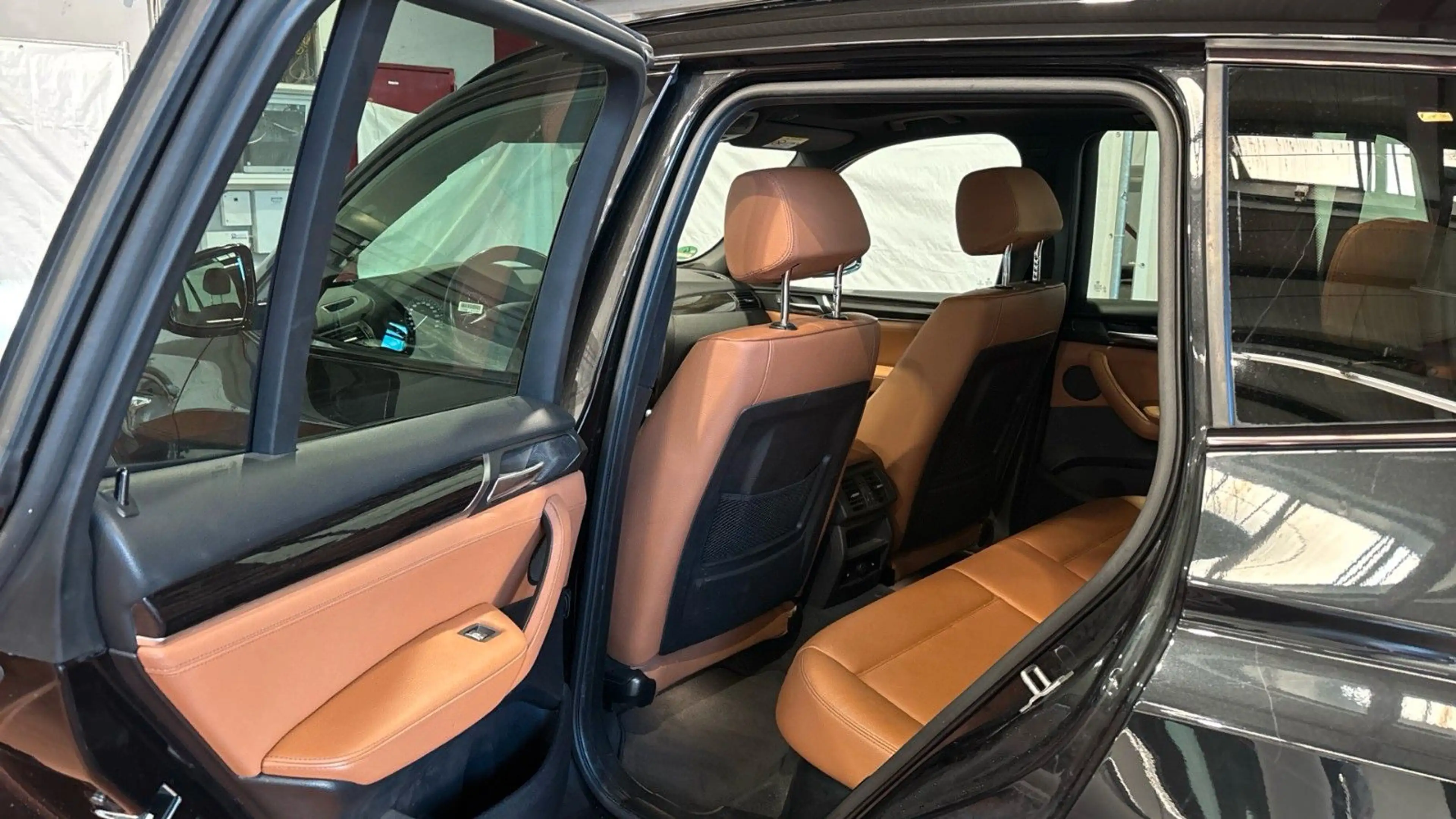 BMW X3 xDrive 20 d M-Paket/HUD/PANO/LED/R-Kam/Spur — photo 8