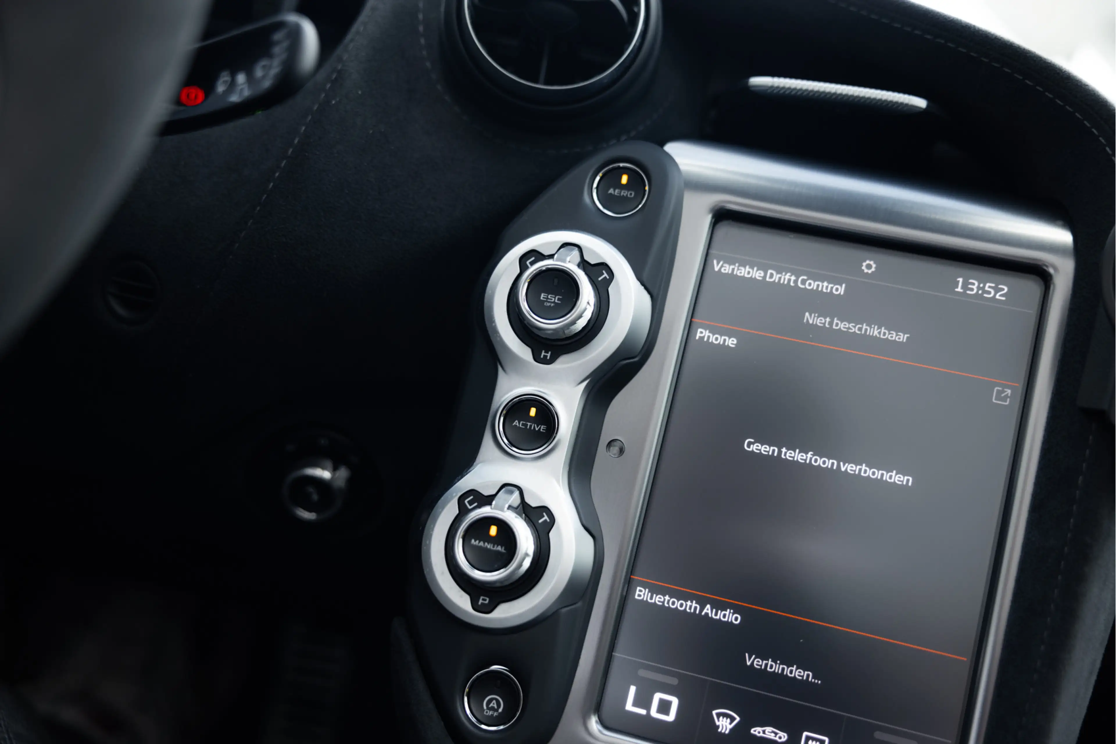 McLaren 720S Spider 4.0 V8 Performance | Volcano Yellow | Heate — photo 14