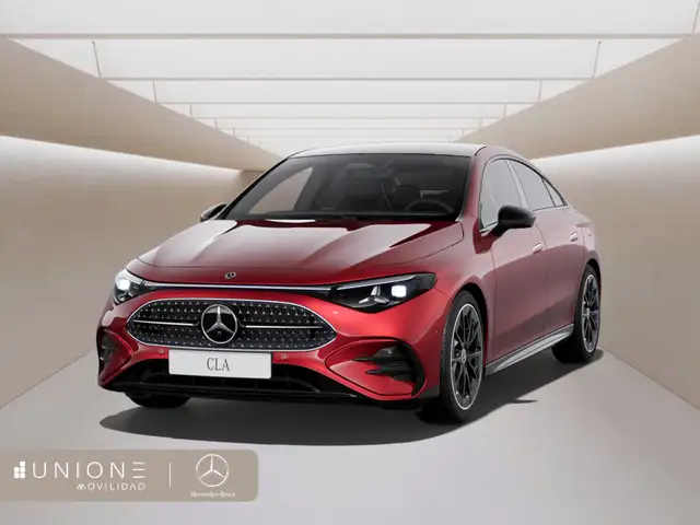 Mercedes-Benz CLA 180 con tecnología híbrida