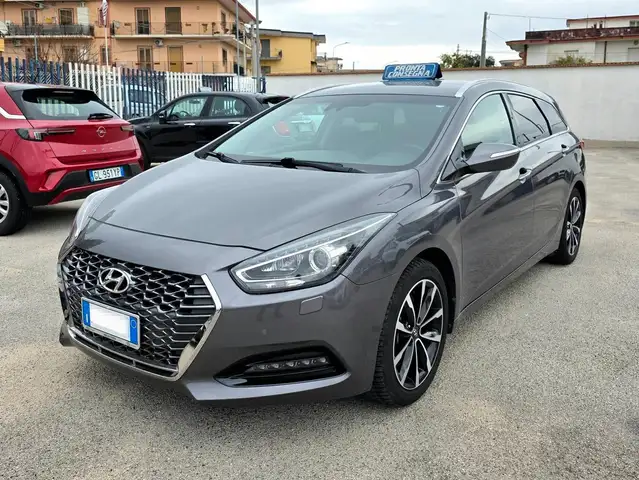 Hyundai i40 1.6 sw crdi Business 136cv cambio automatico