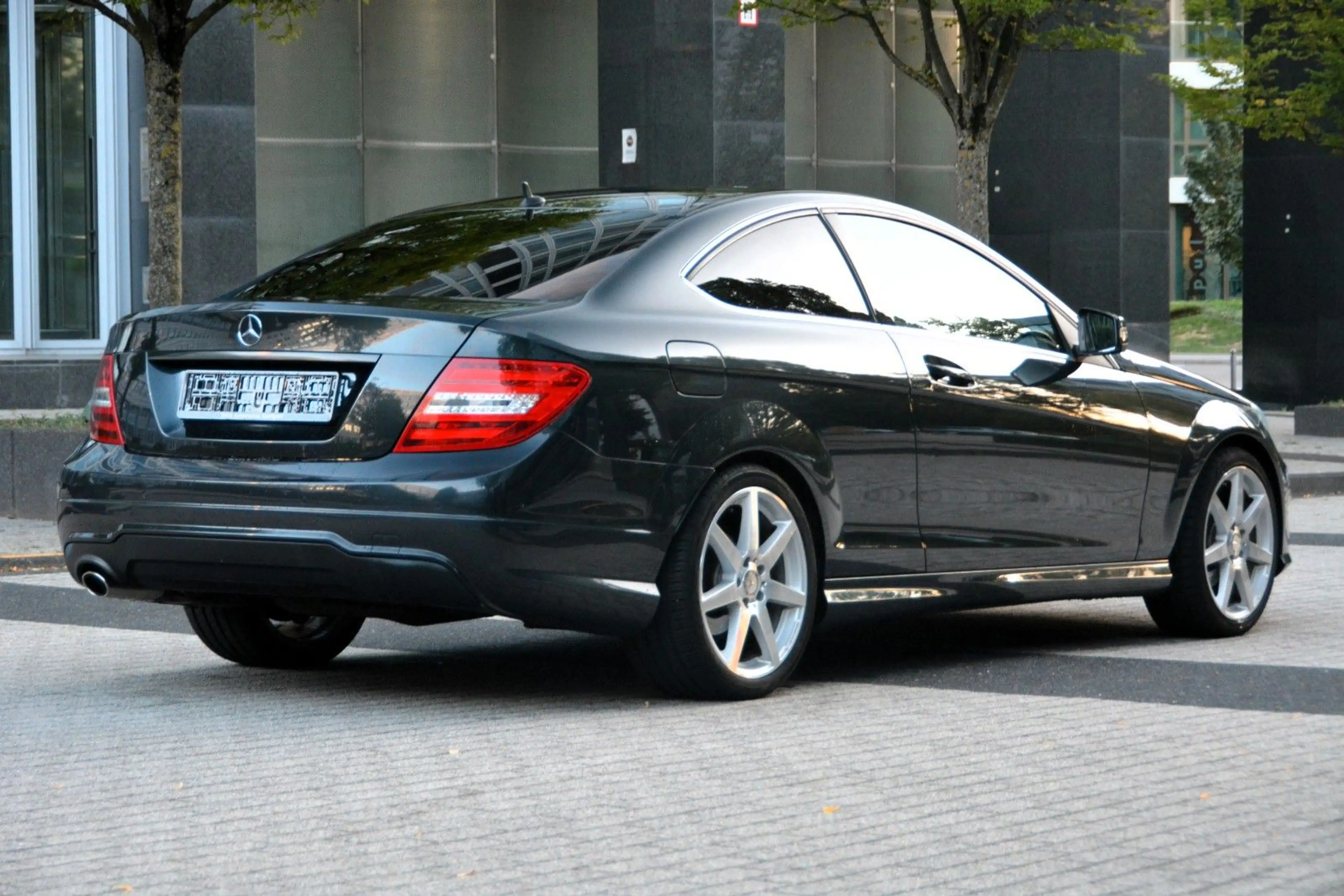 Mercedes-Benz C 180 CGI BlueEfficiency| AMG| NAVI| PDC| SZH — photo 5