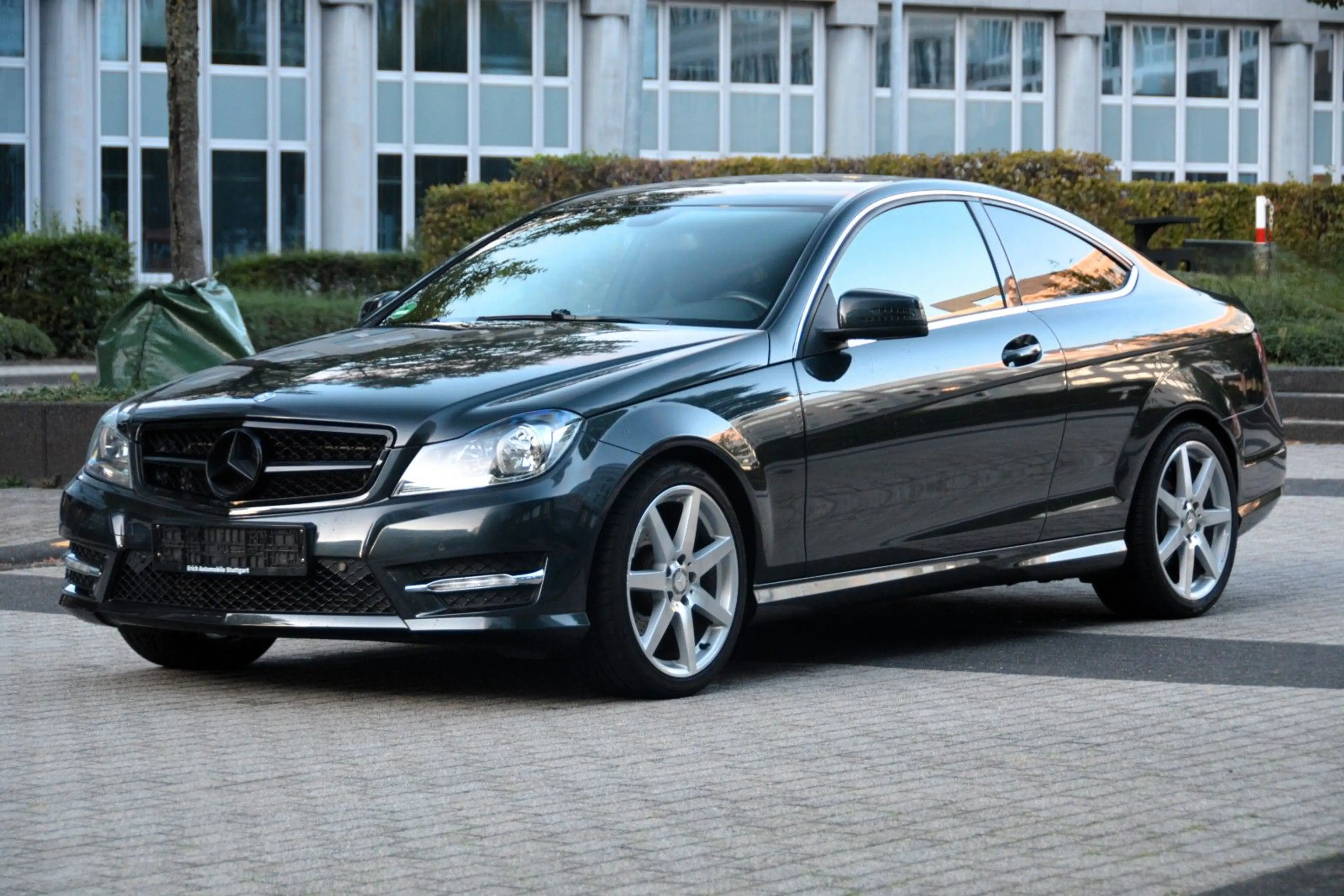 Mercedes-Benz C 180 CGI BlueEfficiency| AMG| NAVI| PDC| SZH