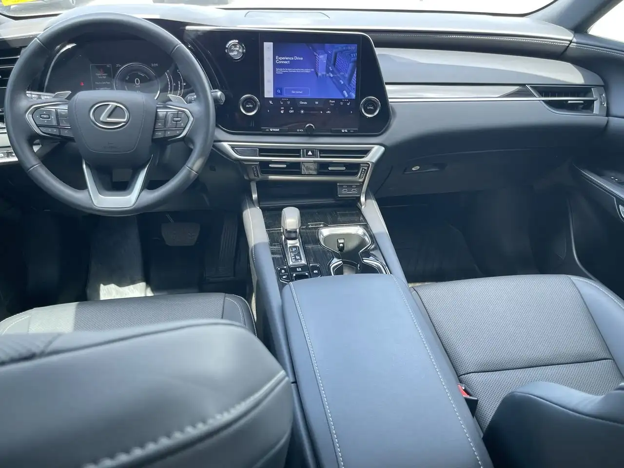 Lexus RX photo Lexus RX