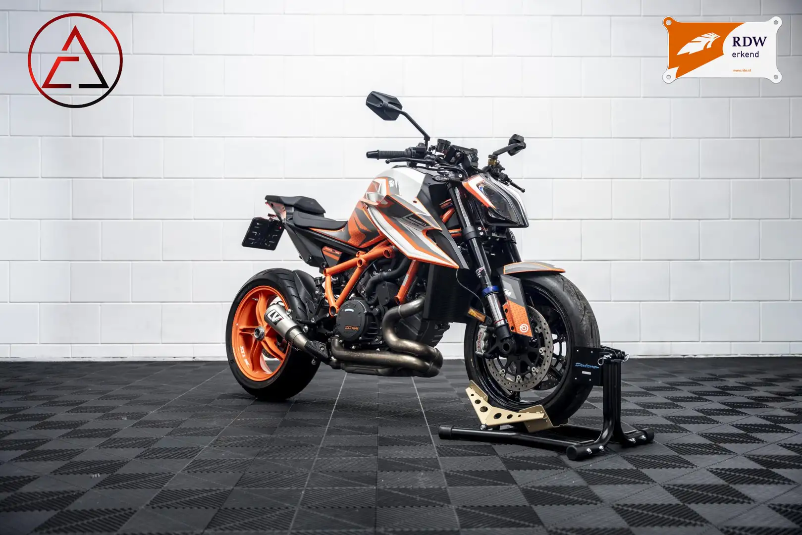 KTM 1290 Super Duke R SuperDuke Evo Tech Evo Tech - 1