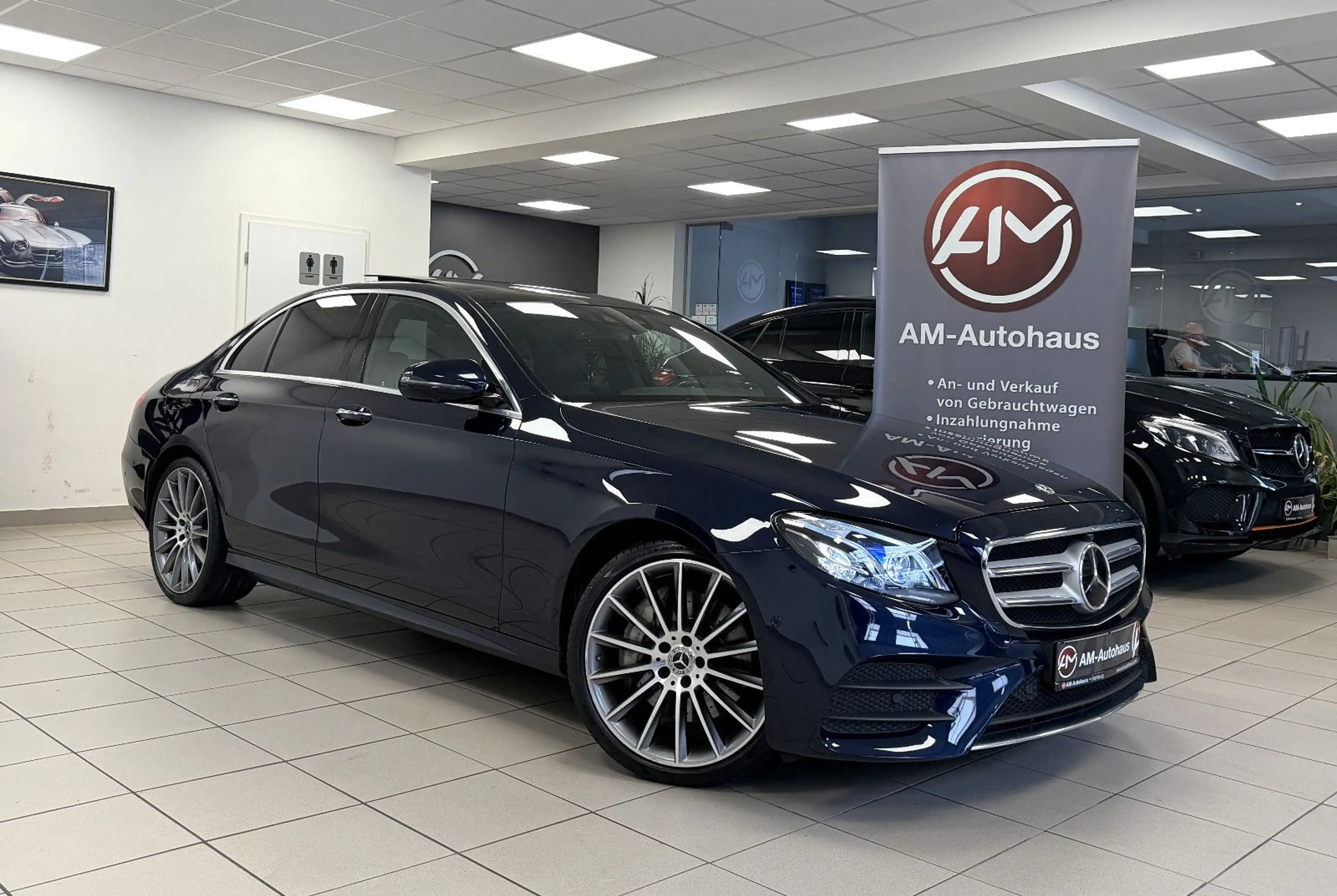 Mercedes-Benz E 400 d 4Matic *AMG*PanoSD*AHK*ACC*360°Kam*20"Z