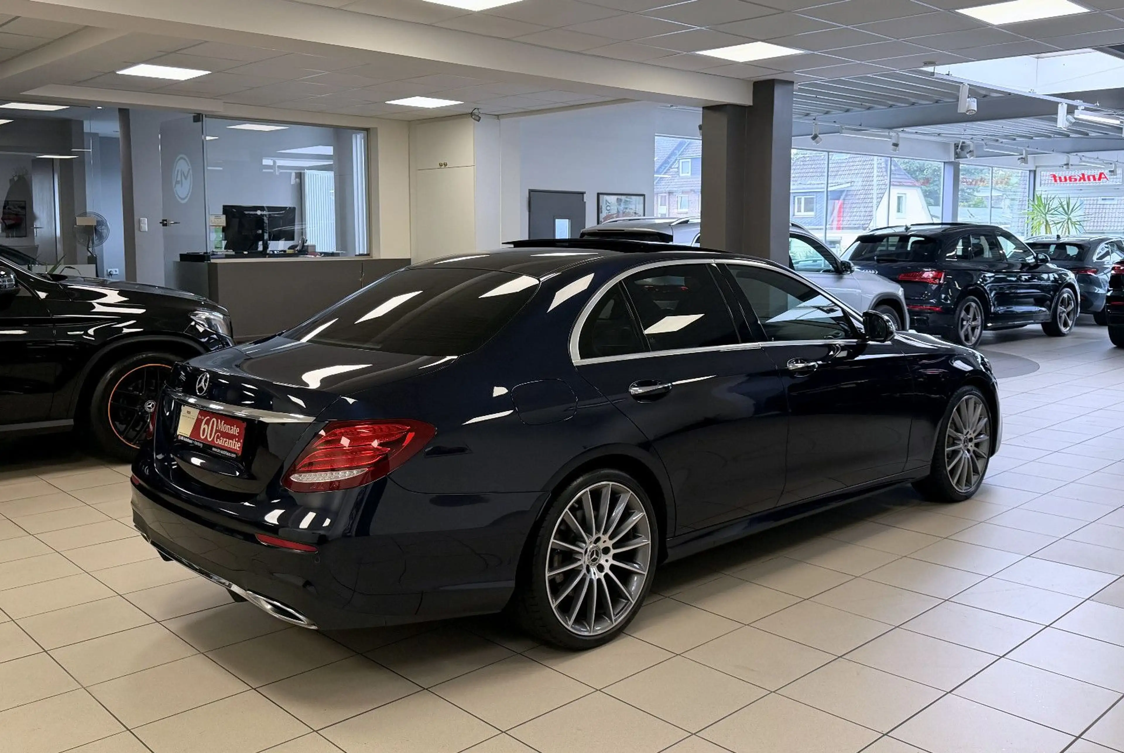 Mercedes-Benz E 400 d 4Matic *AMG*PanoSD*AHK*ACC*360°Kam*20"Z — photo 3