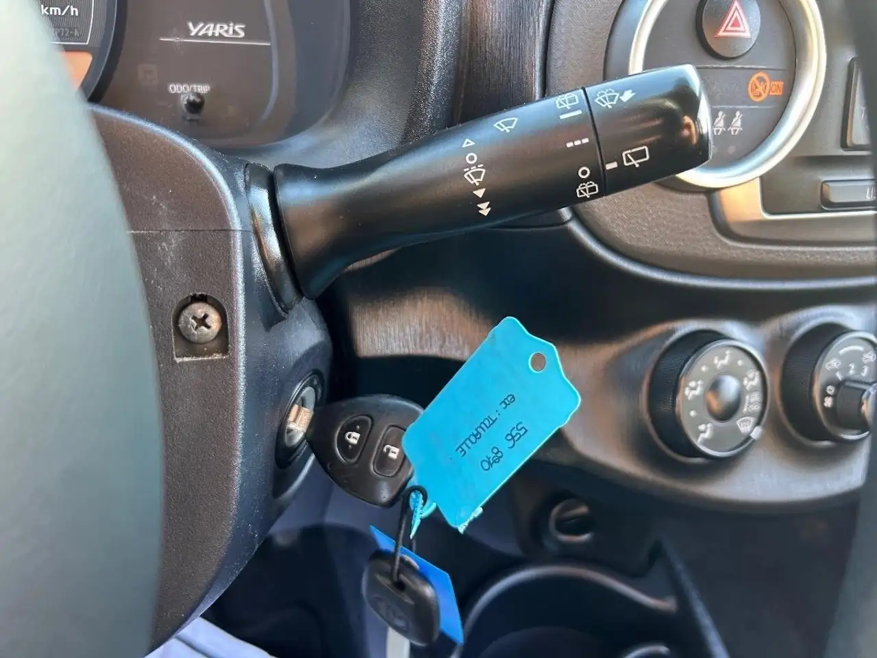 Toyota Yaris Yaris — photo 18